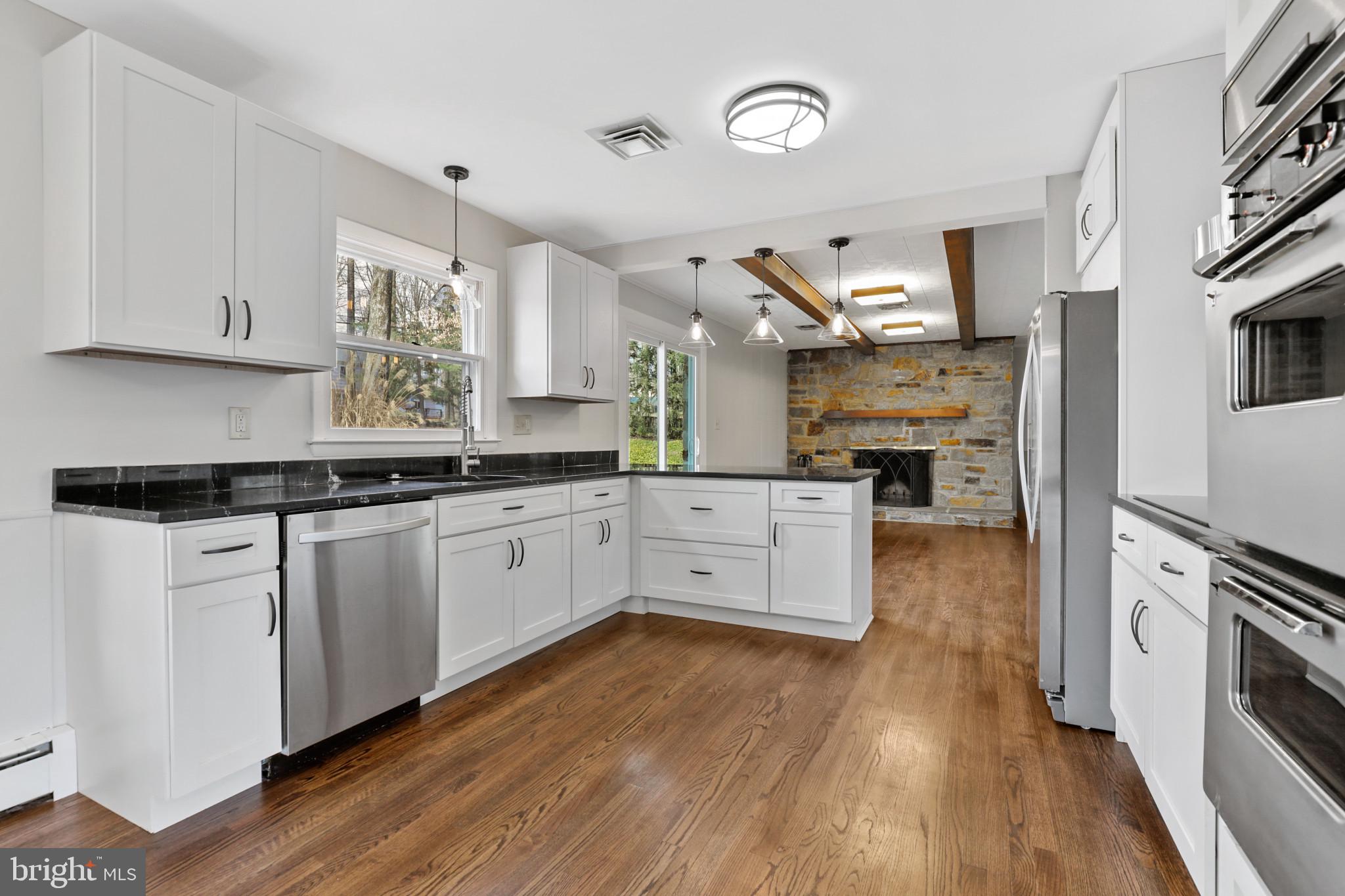 THE OAKS - Residential