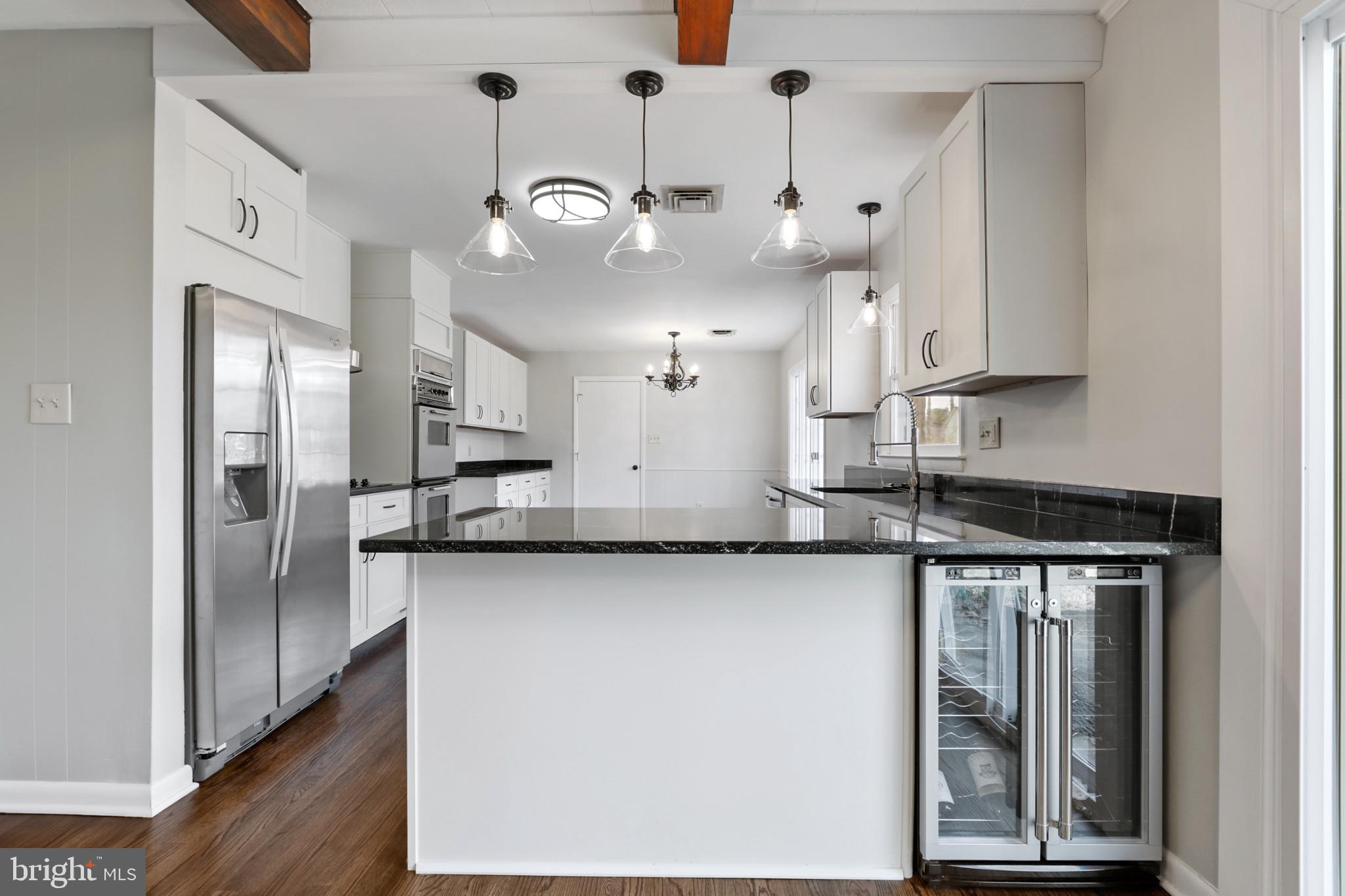 THE OAKS - Residential