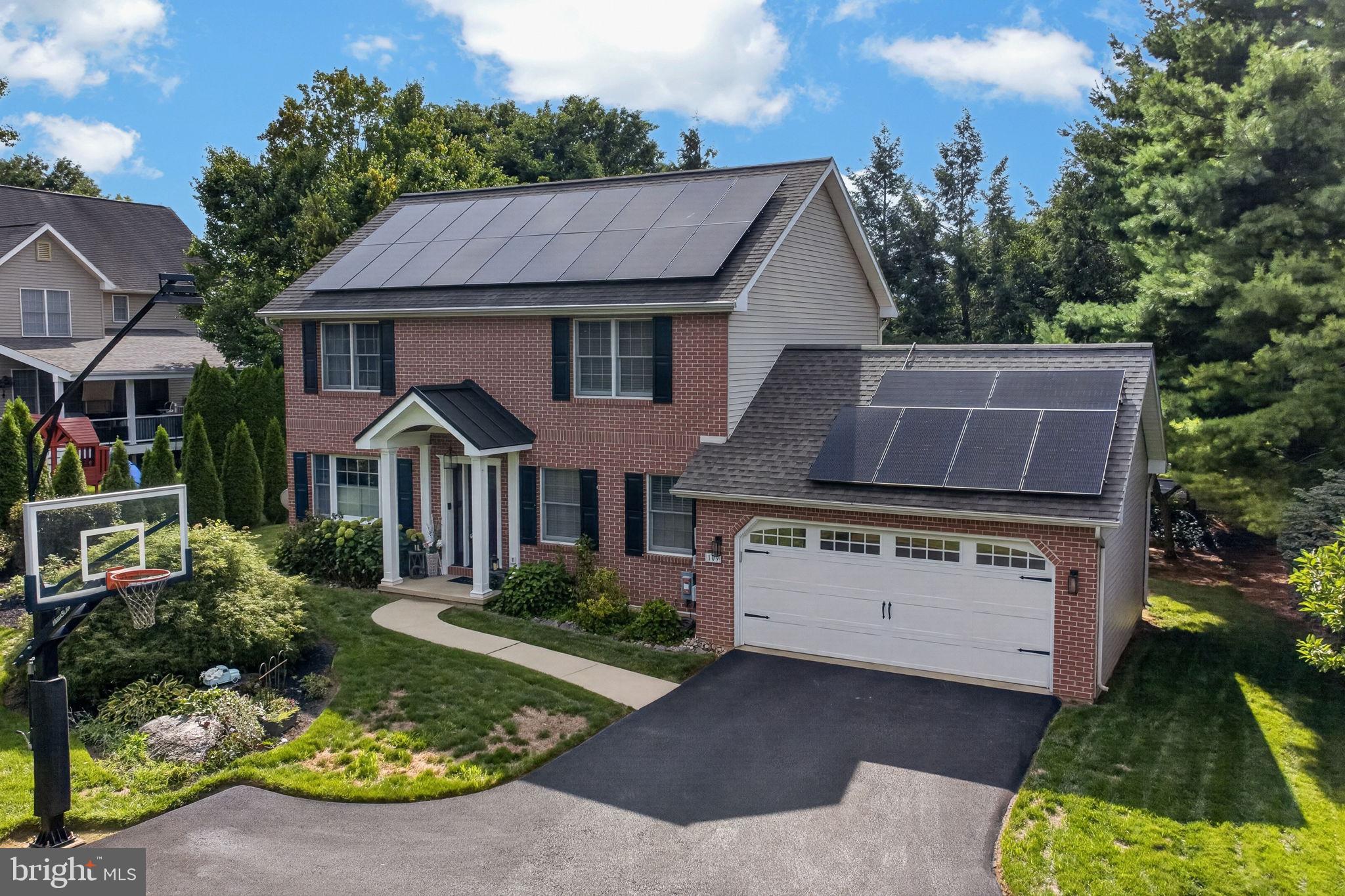 109 FARMSTEAD CIRCLE