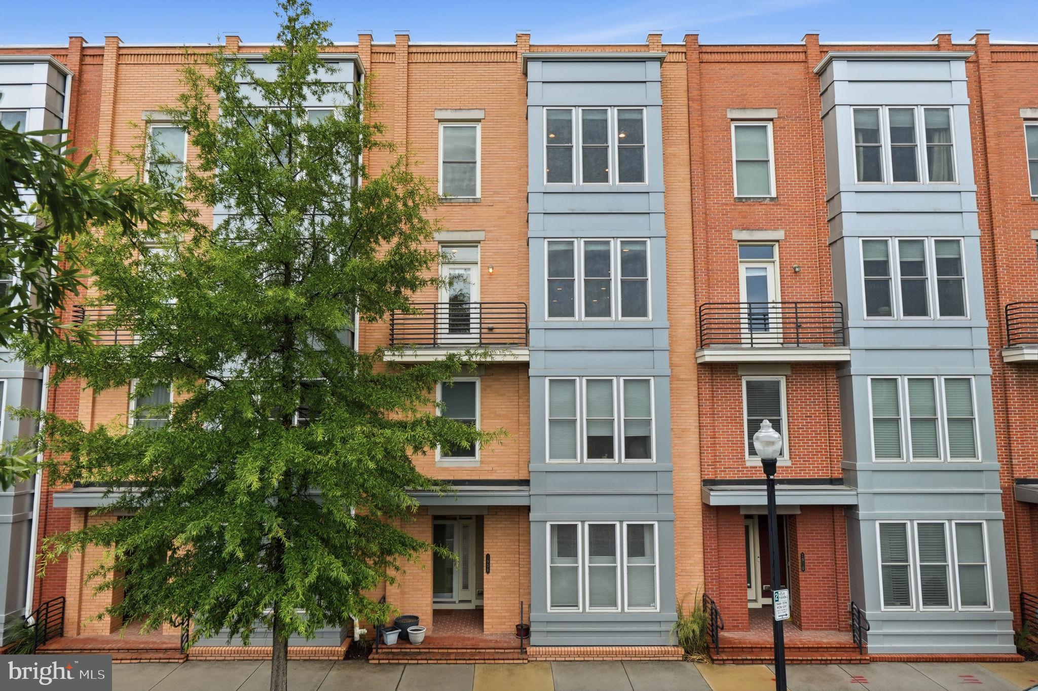 1908 POTOMAC AVENUE 102
