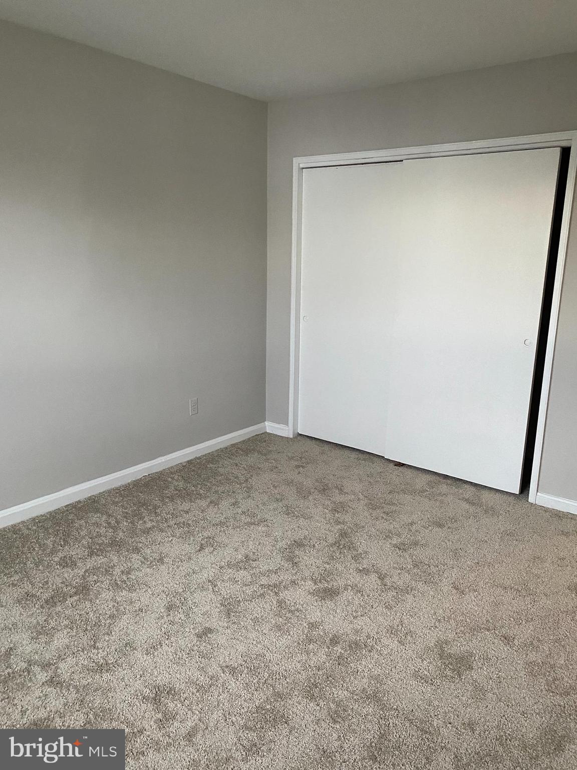 GLEN MANOR - Residential