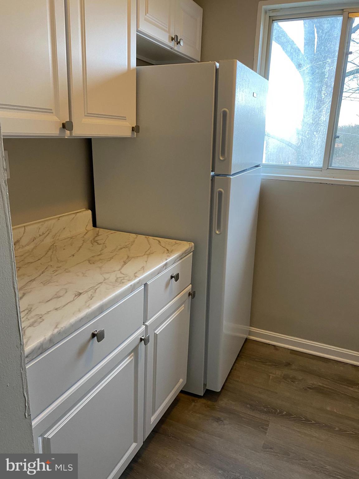 GLEN MANOR - Residential