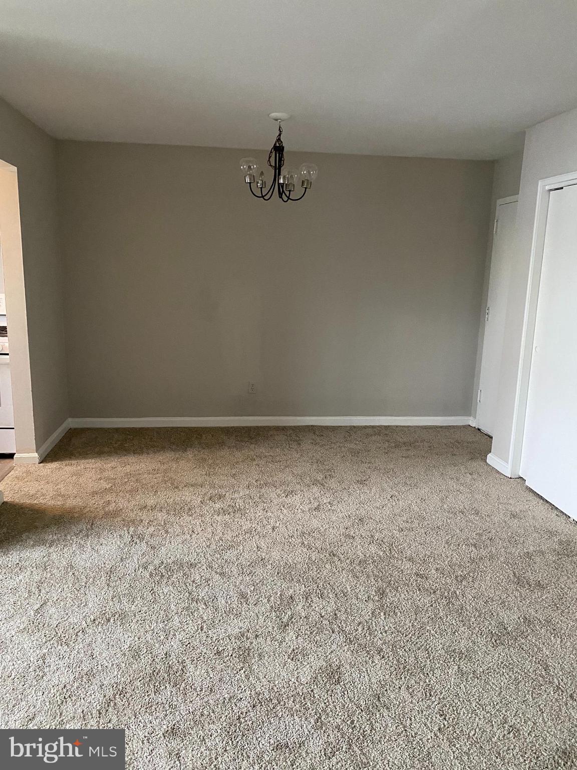 GLEN MANOR - Residential