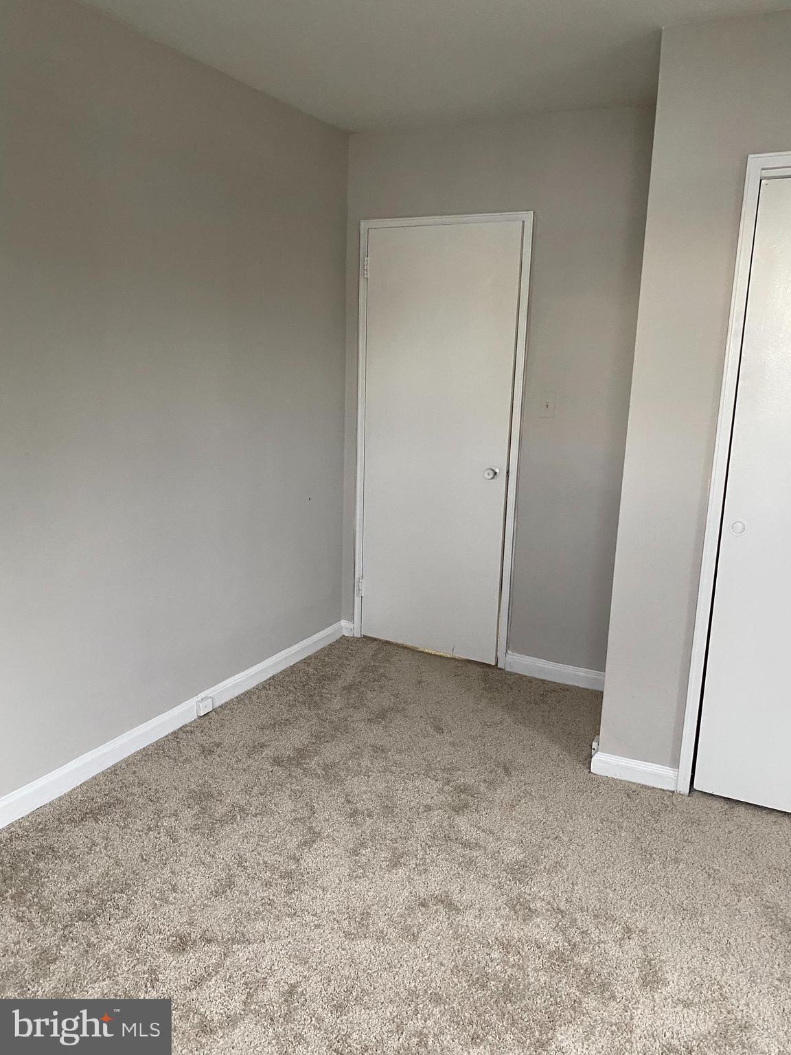 GLEN MANOR - Residential