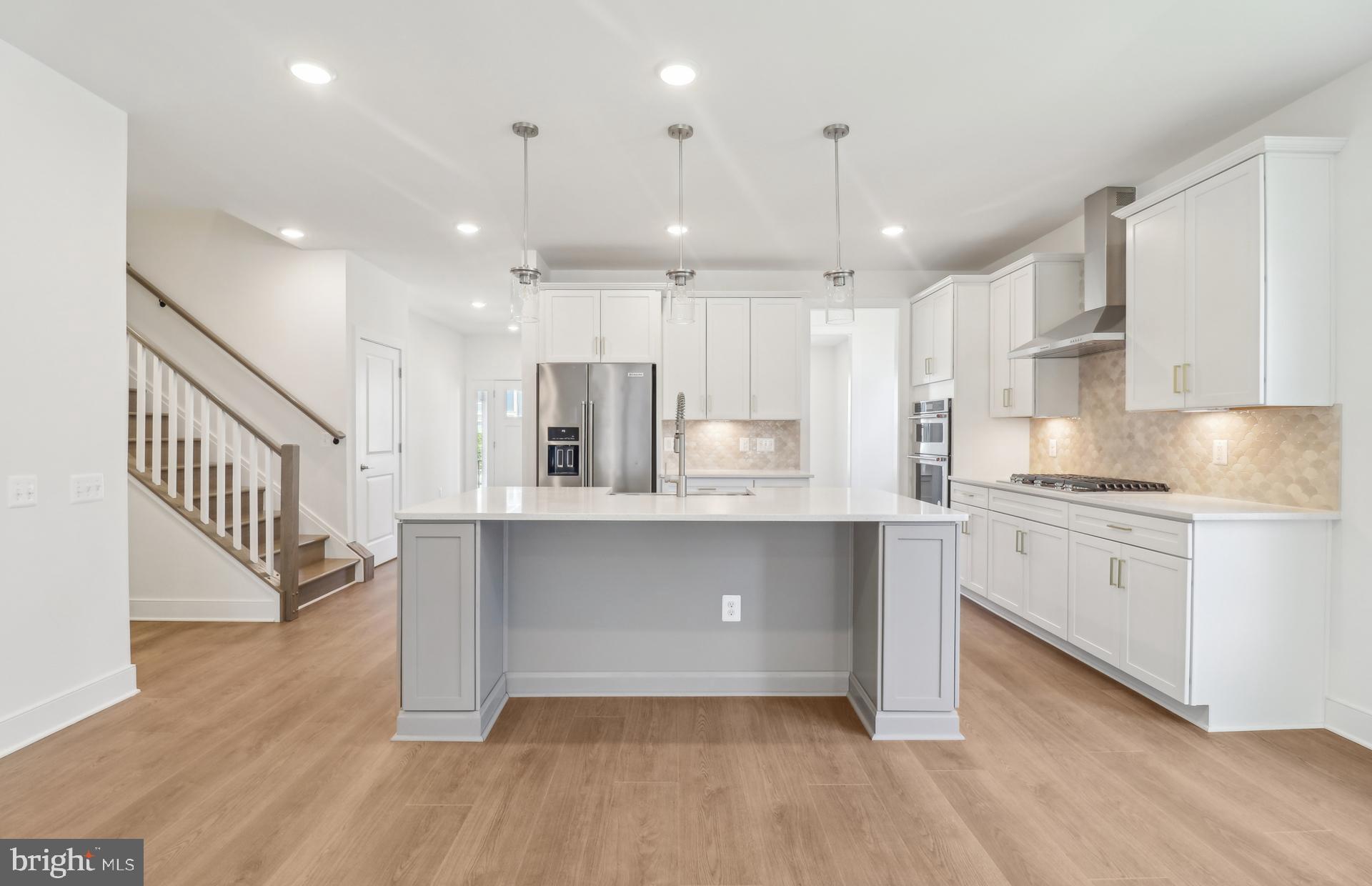 42779 CATTAIL CREEK DRIVE