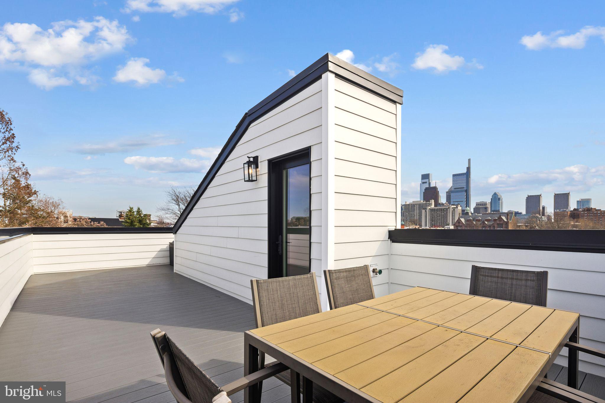 FAIRMOUNT - Residential