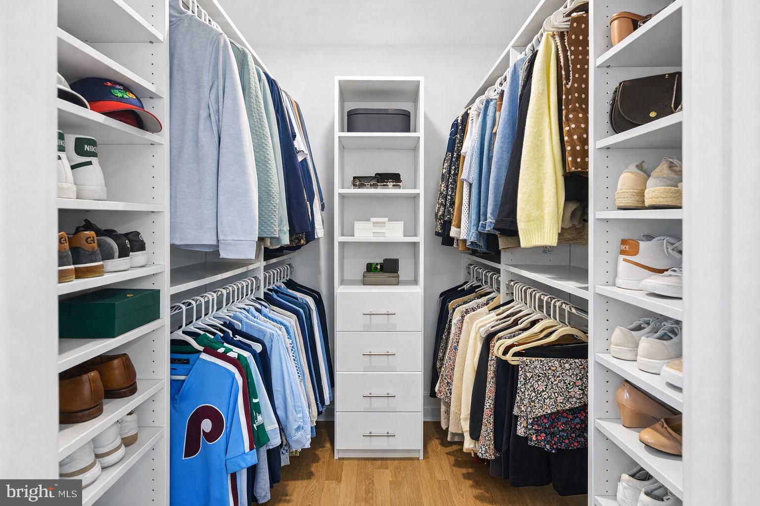 FAIRMOUNT - Residential