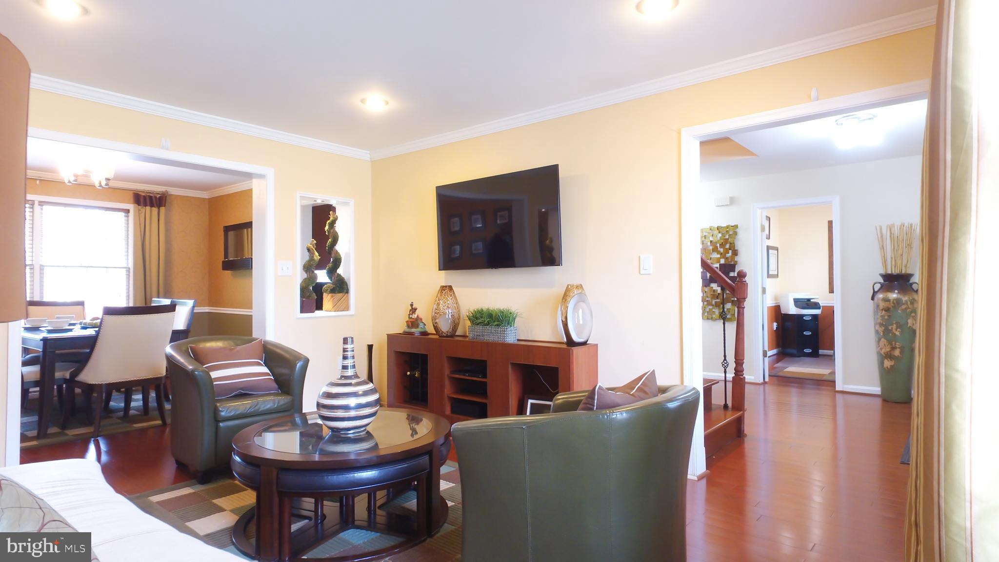 DORCHESTER NEIGHBORHOOD - Residential