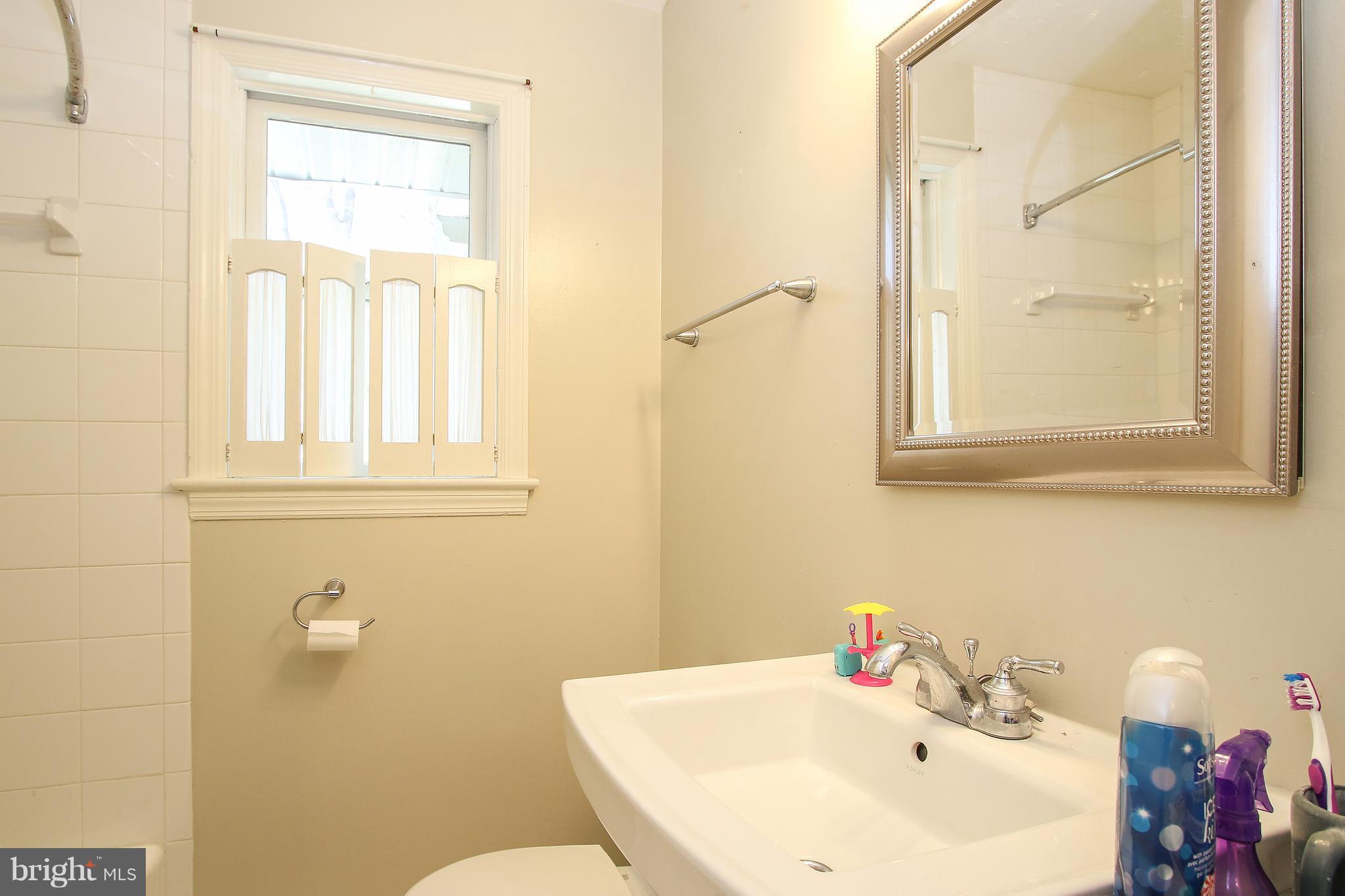 BRADDOCK ACRES - Residential