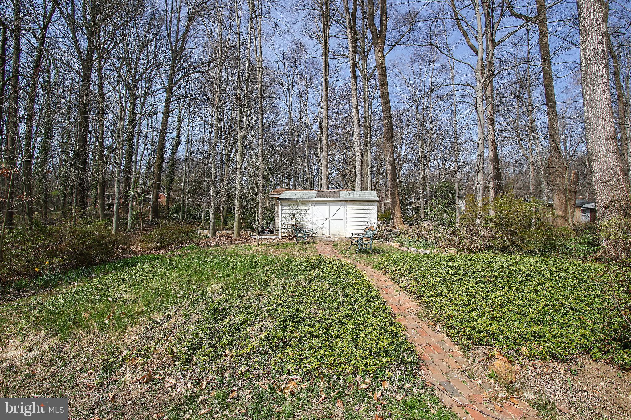 BRADDOCK ACRES - Residential