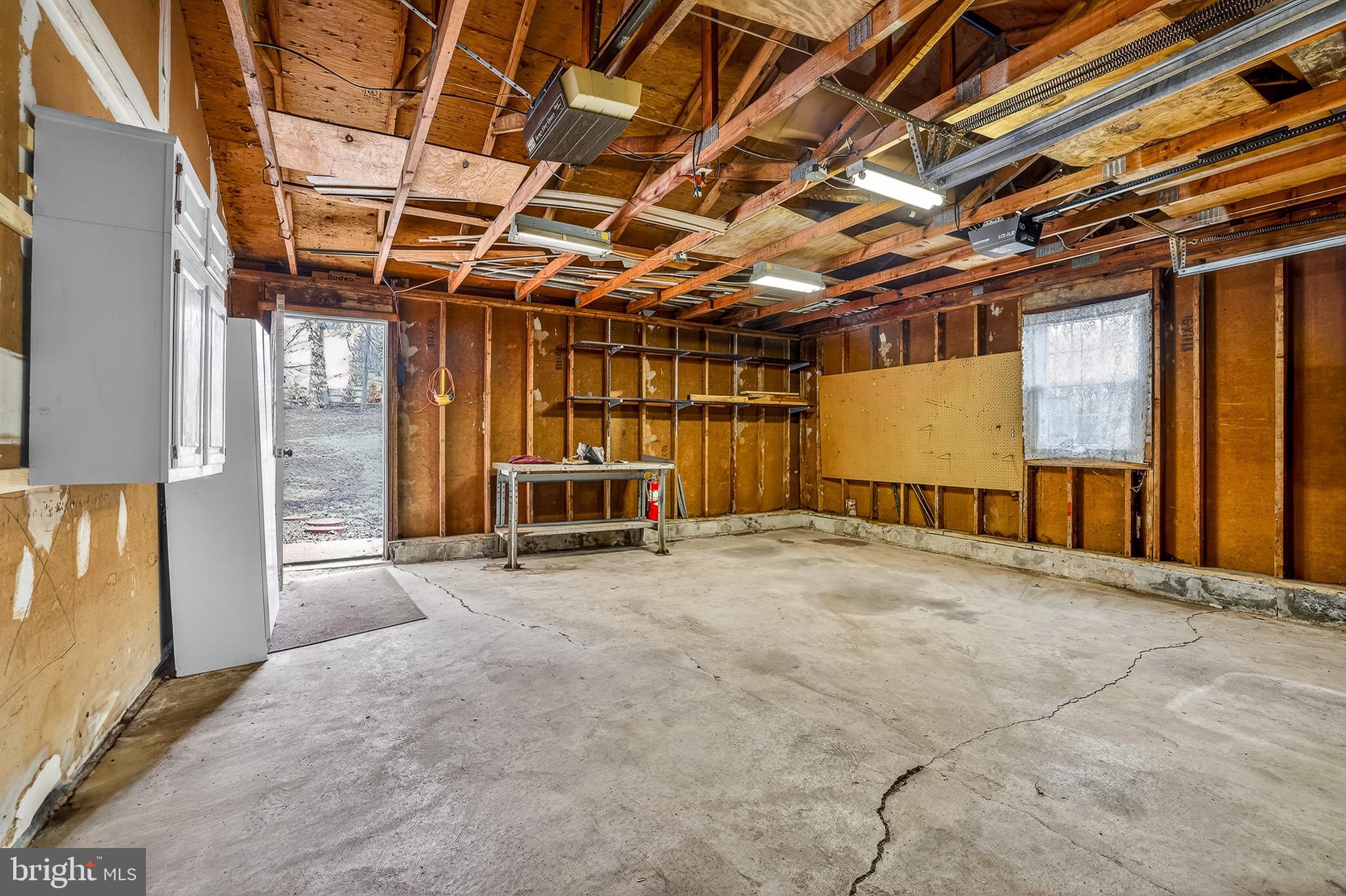 SPRING VALLEY FARM - Residential