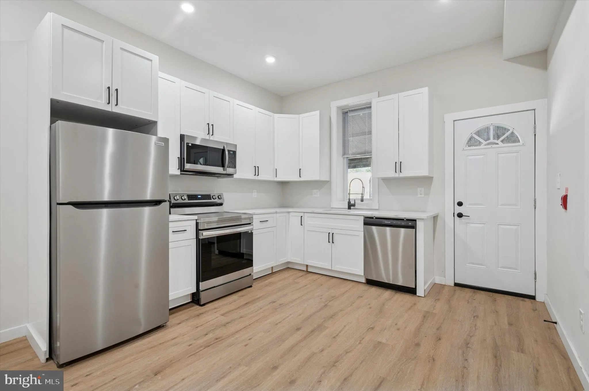 Philadelphia, Pennsylvania 19104, United States, 2 Bedrooms Bedrooms, ,2 BathroomsBathrooms,Residential,Active,138381