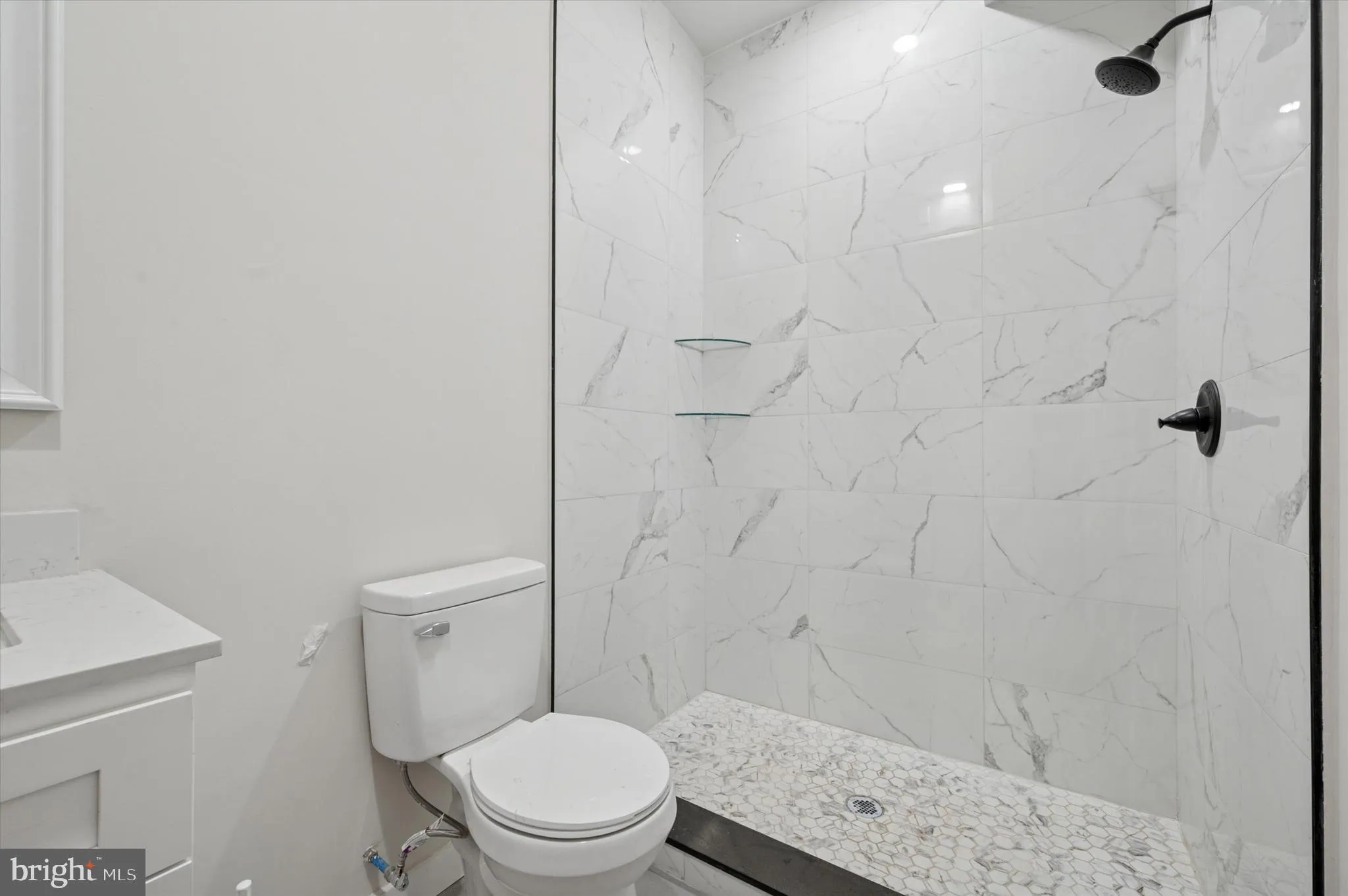 Philadelphia, Pennsylvania 19104, United States, 2 Bedrooms Bedrooms, ,2 BathroomsBathrooms,Residential,Active,138381