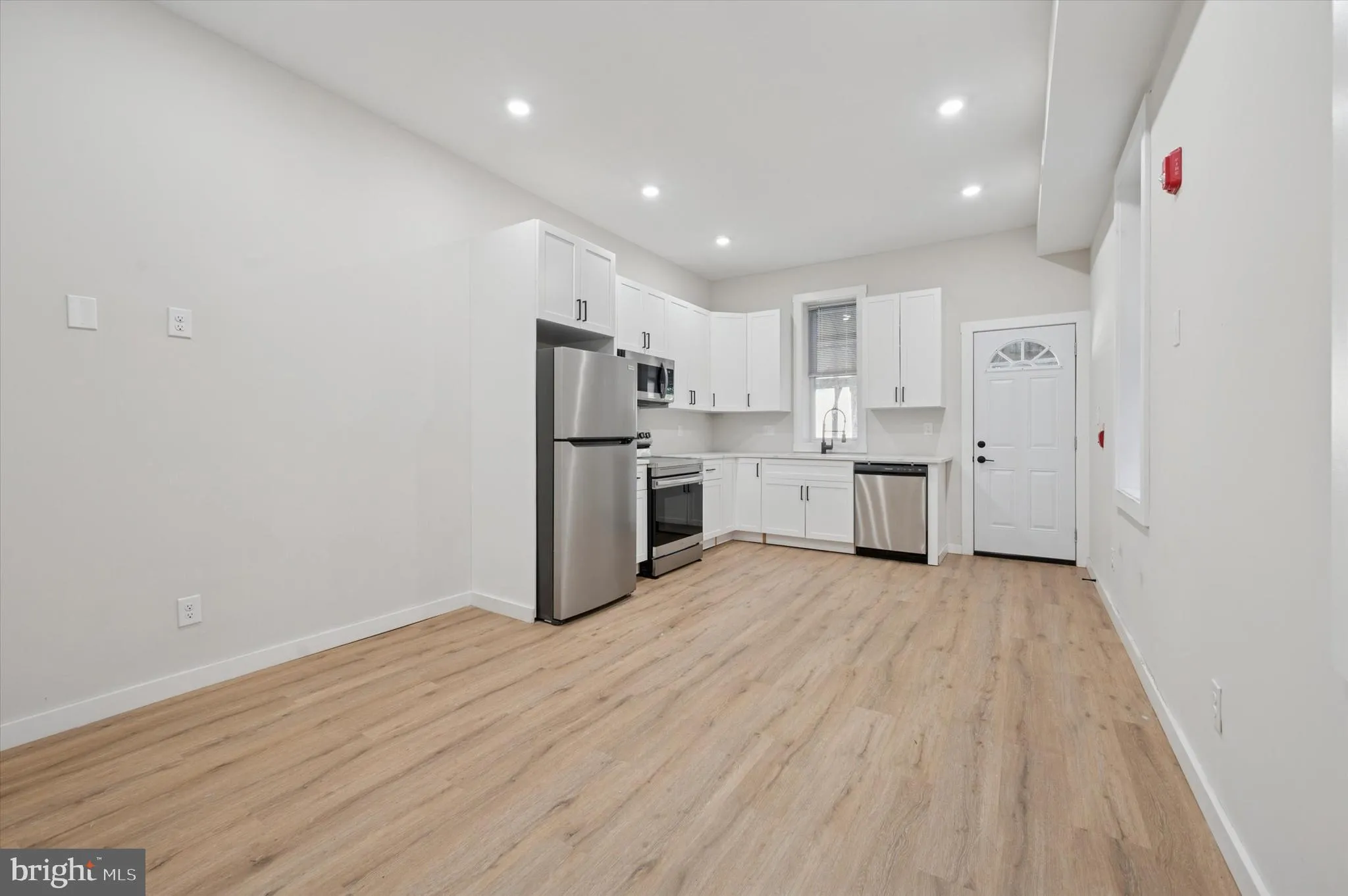 Philadelphia, Pennsylvania 19104, United States, 2 Bedrooms Bedrooms, ,2 BathroomsBathrooms,Residential,Active,138381