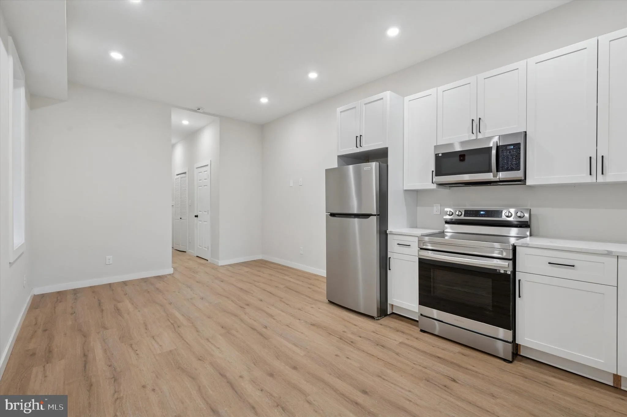 Philadelphia, Pennsylvania 19104, United States, 2 Bedrooms Bedrooms, ,2 BathroomsBathrooms,Residential,Active,138381