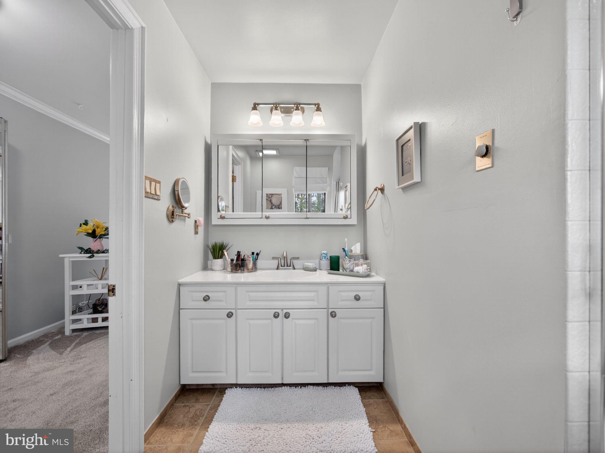HEADLEY TRACE - Residential