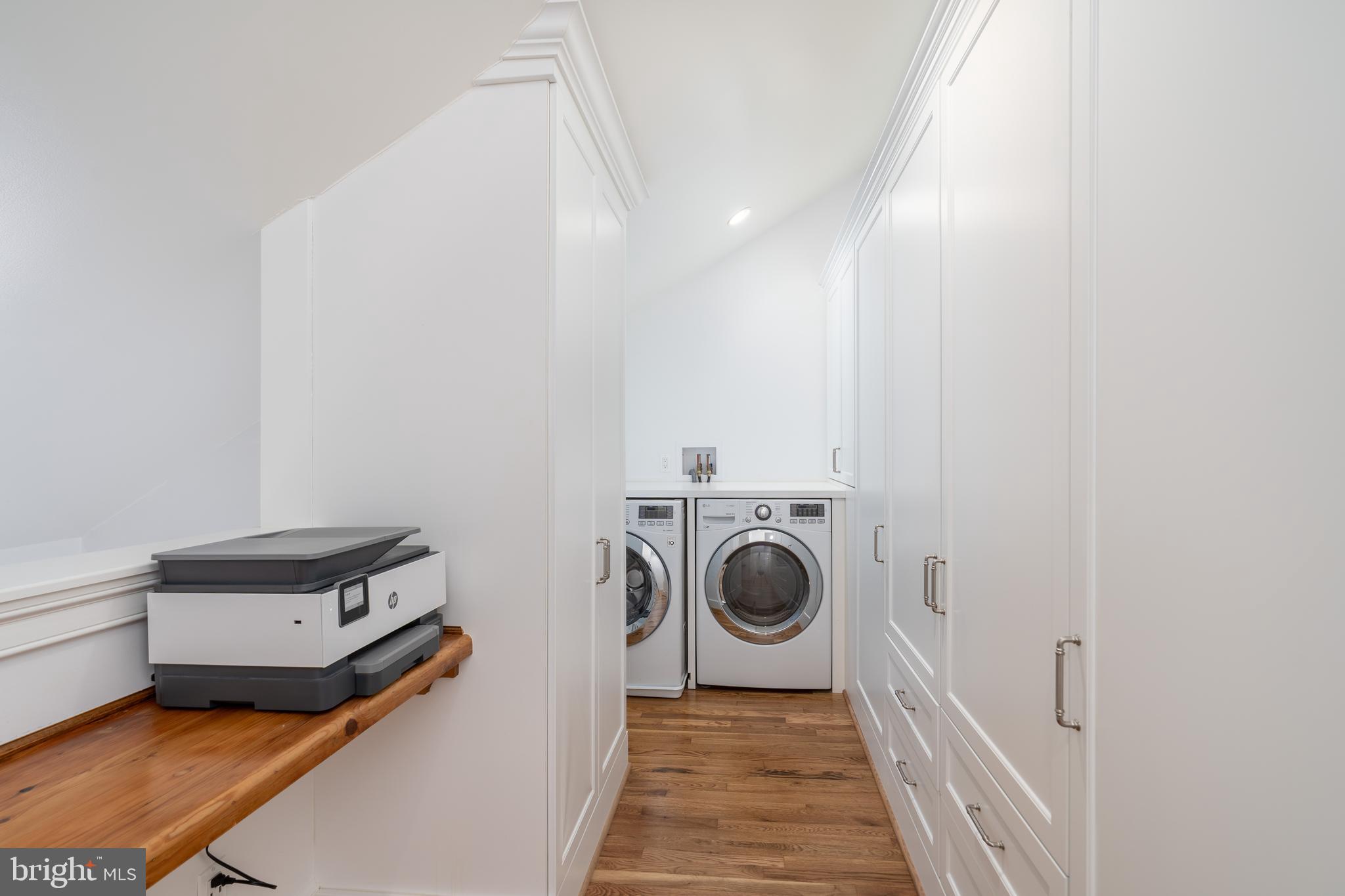 OLD TOWN ALEXANDRIA - Residential