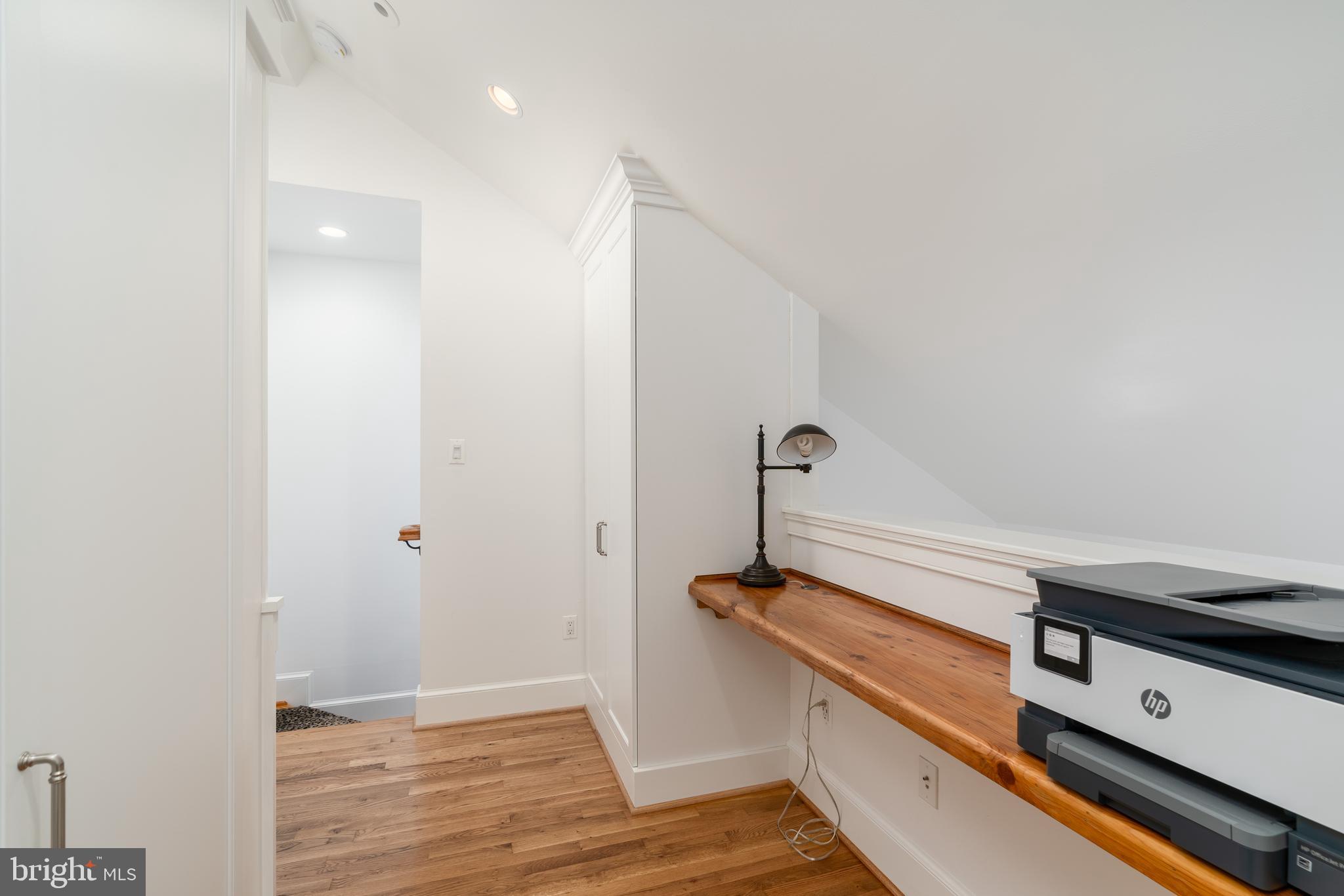 OLD TOWN ALEXANDRIA - Residential