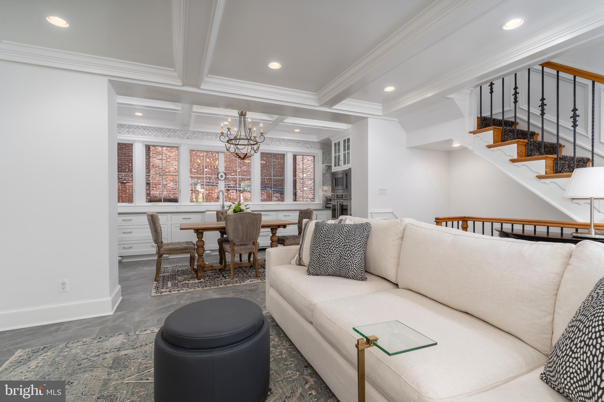 OLD TOWN ALEXANDRIA - Residential