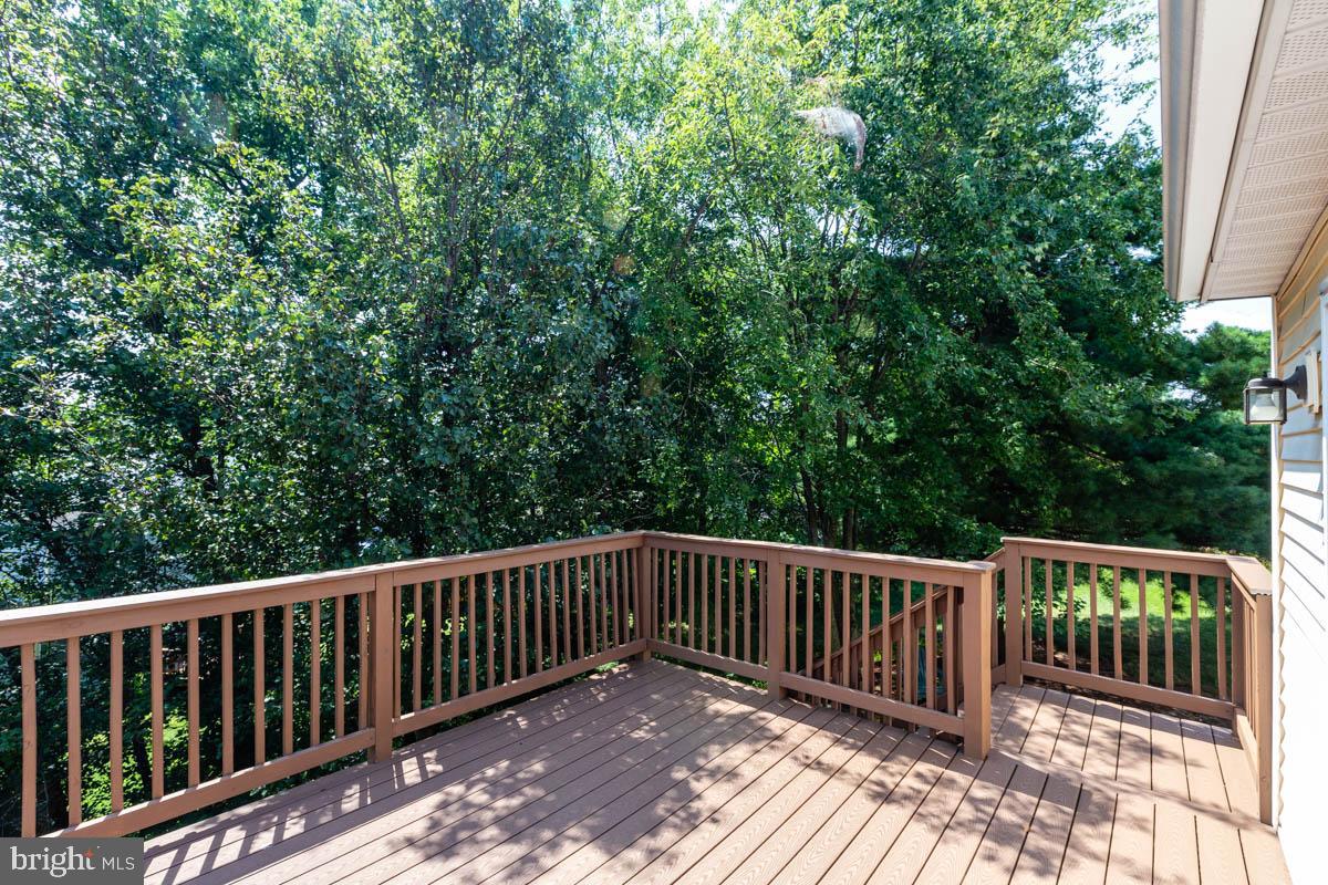 VALLEY STREAM ESTATES - Residential