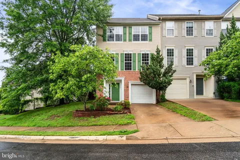 15701 Palermo Terrace, Woodbridge, VA MLS: VAPW2094486