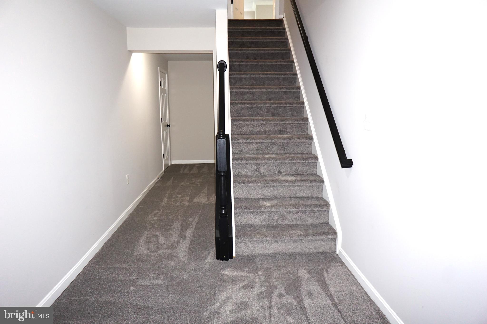 ENGLAND RUN NORTH - Residential