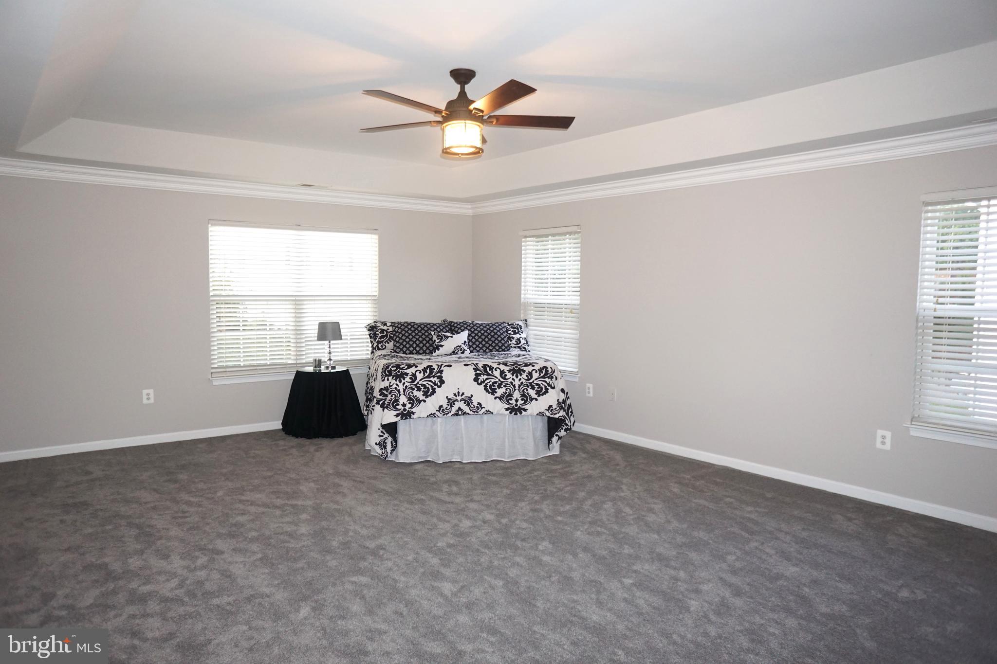 ENGLAND RUN NORTH - Residential