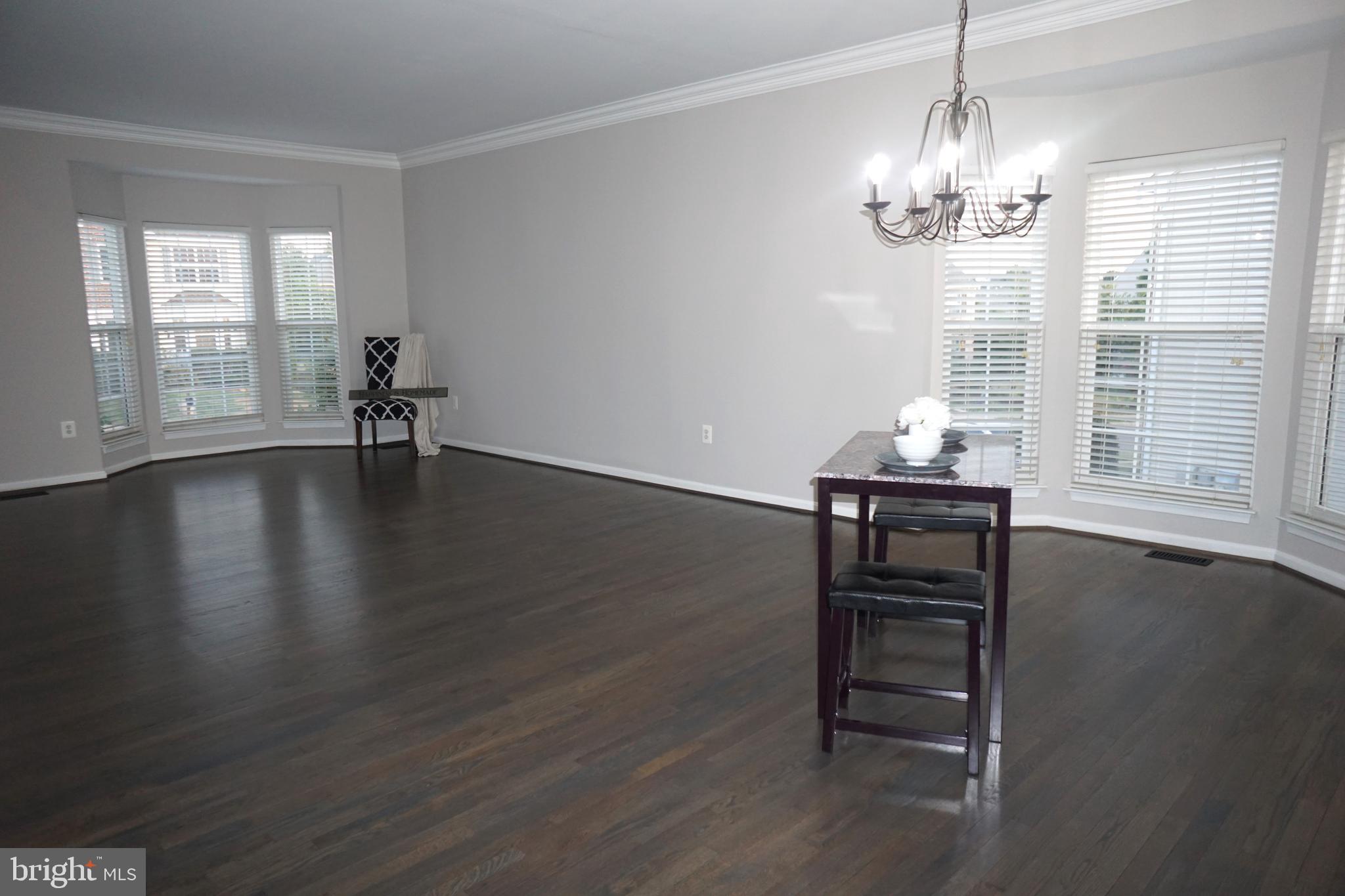 ENGLAND RUN NORTH - Residential