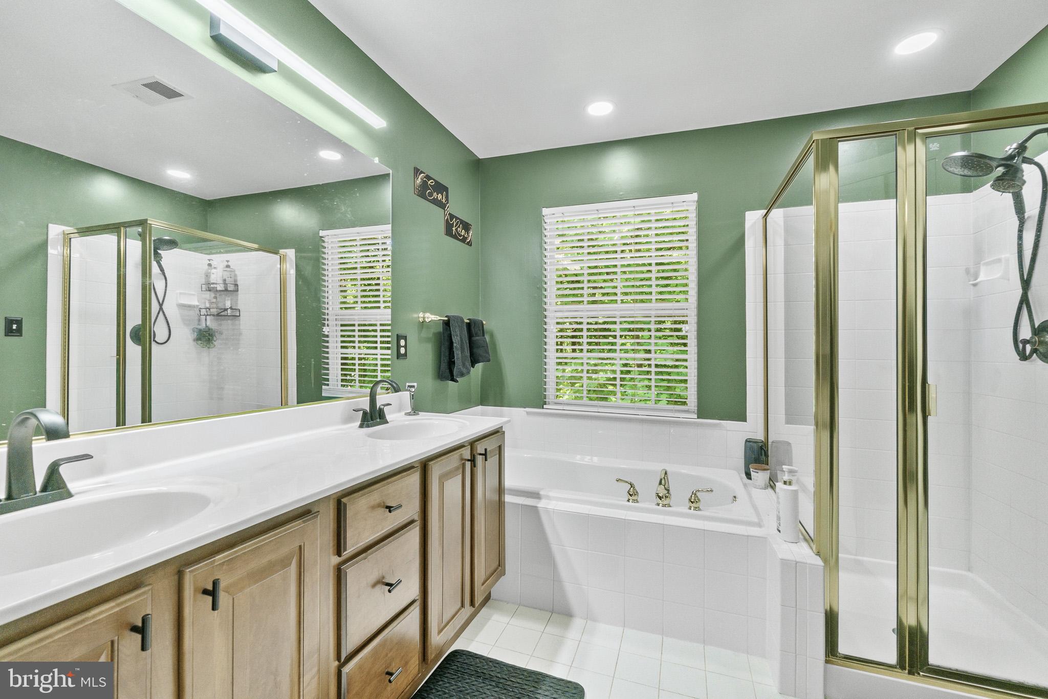 GREENCASTLE TOWNS - Residential