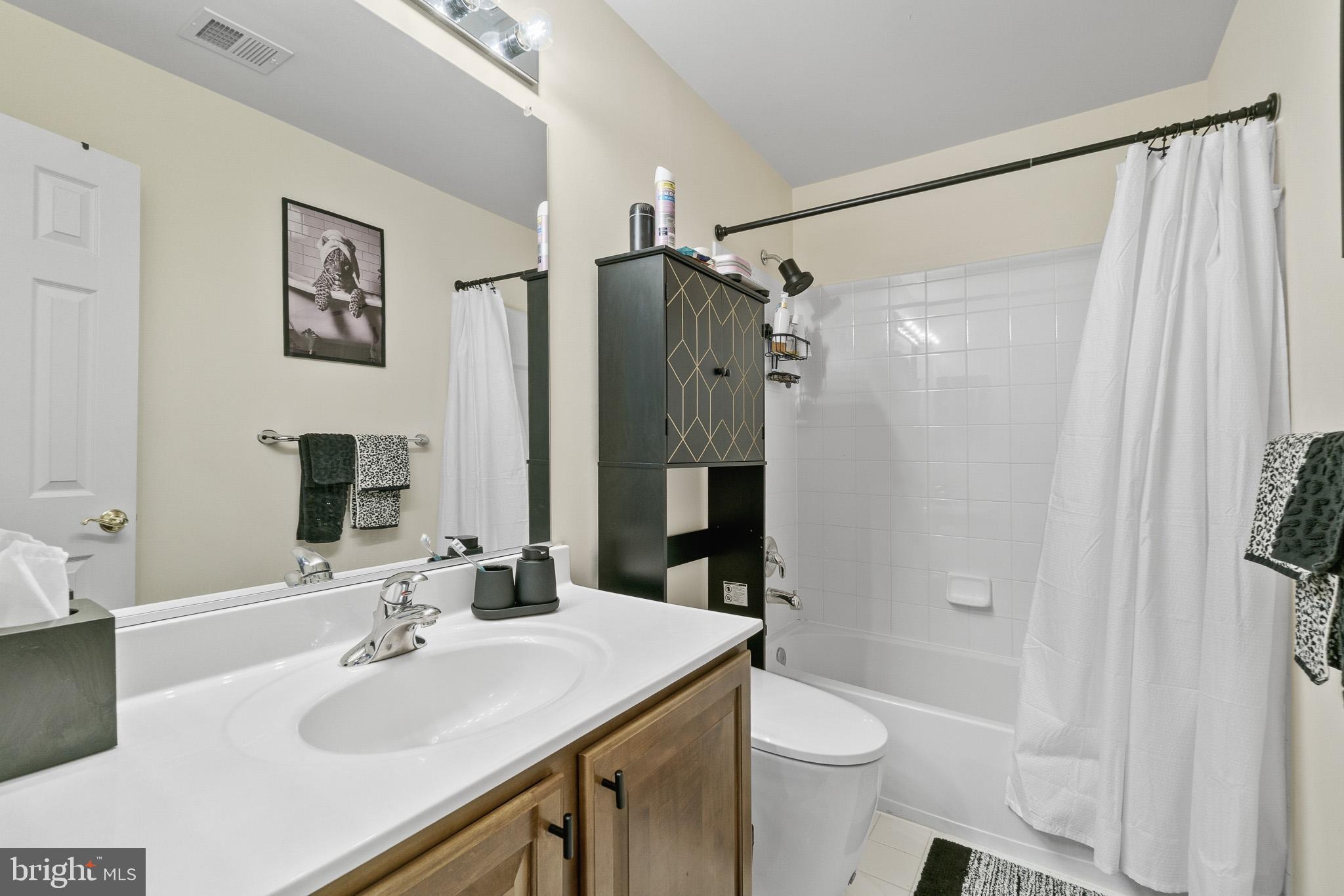 GREENCASTLE TOWNS - Residential
