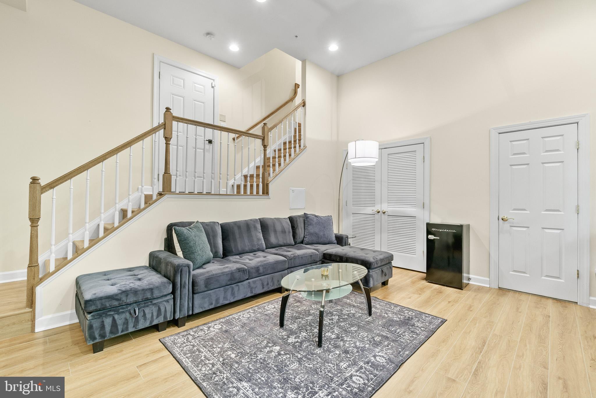 GREENCASTLE TOWNS - Residential
