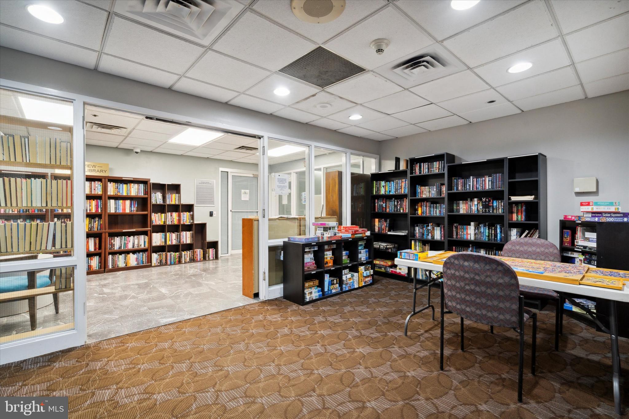 ART MUSEUM AREA - Residential