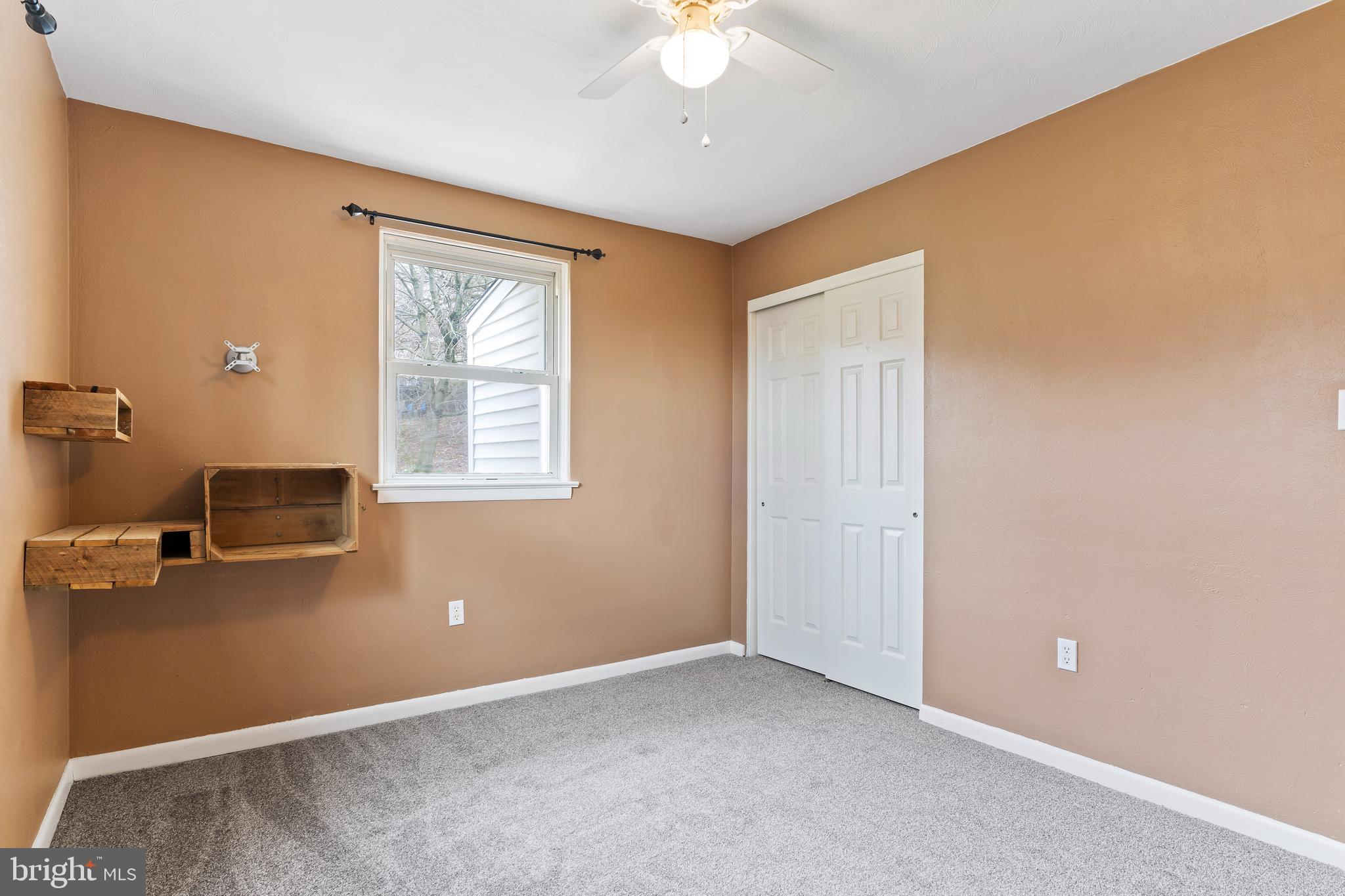 PLEASANT VIEW - Residential