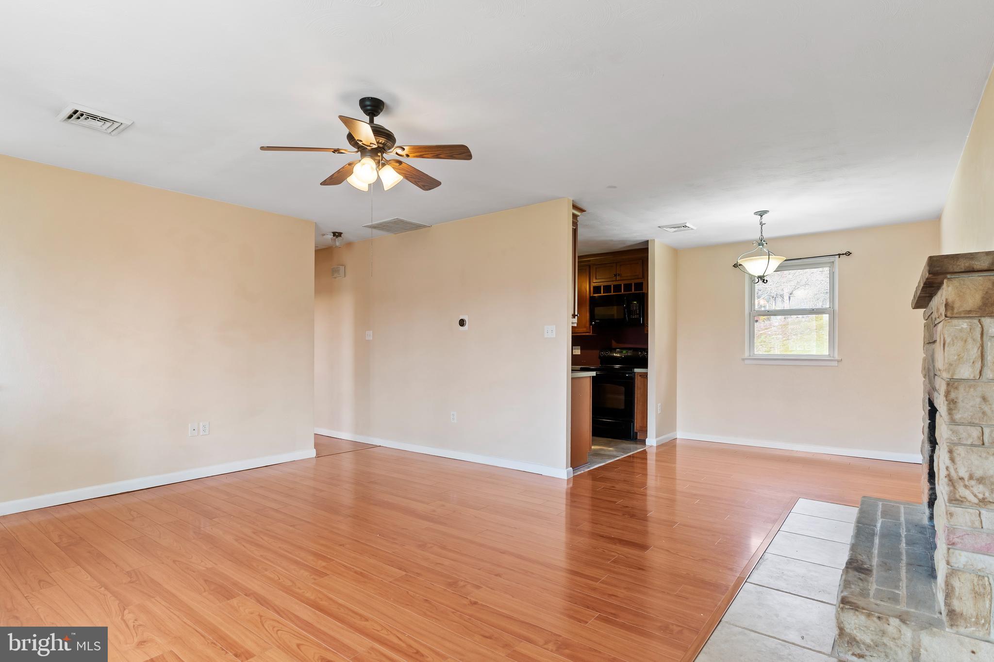 PLEASANT VIEW - Residential