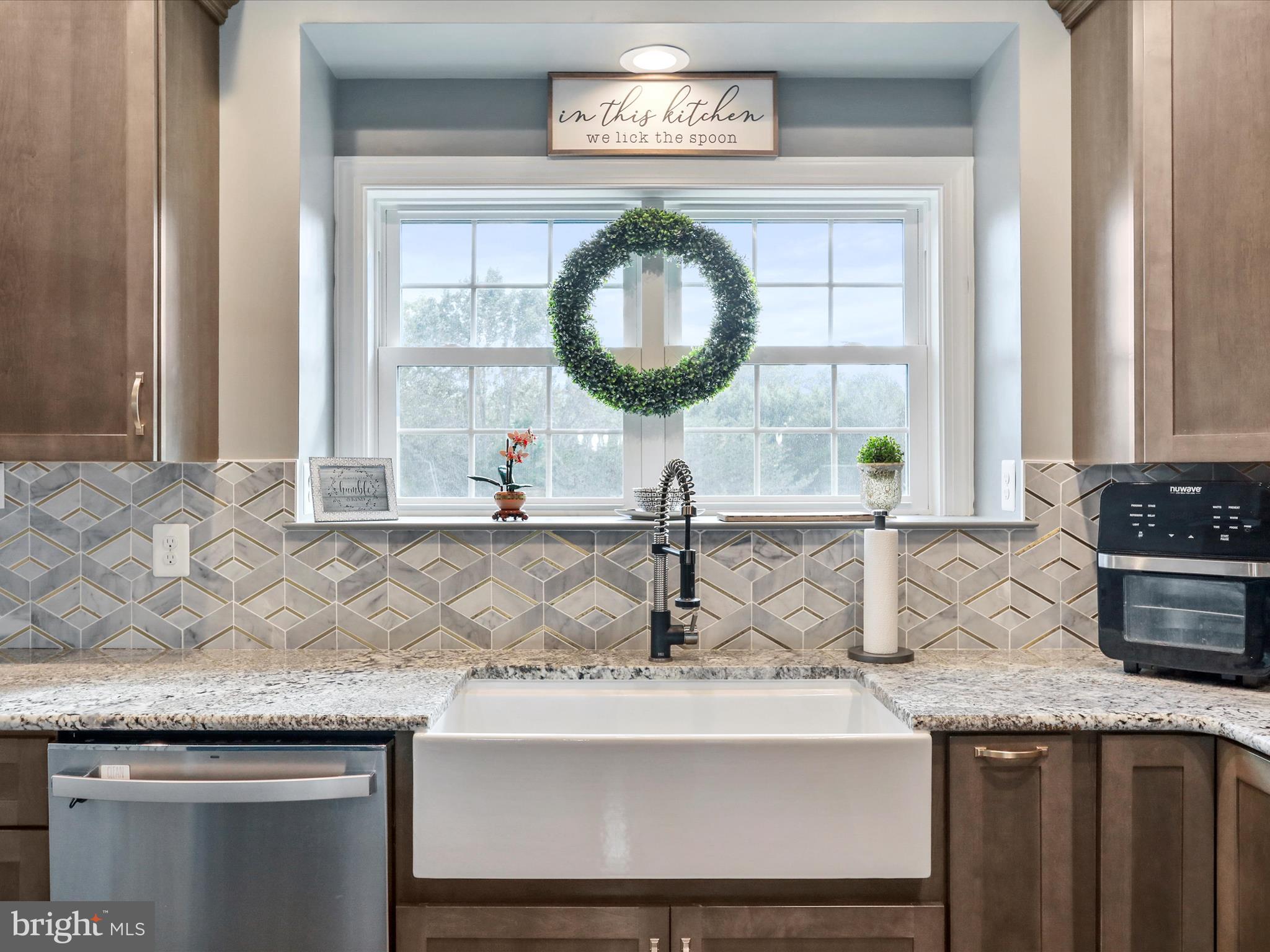 JACKSONS MEADOW - Residential