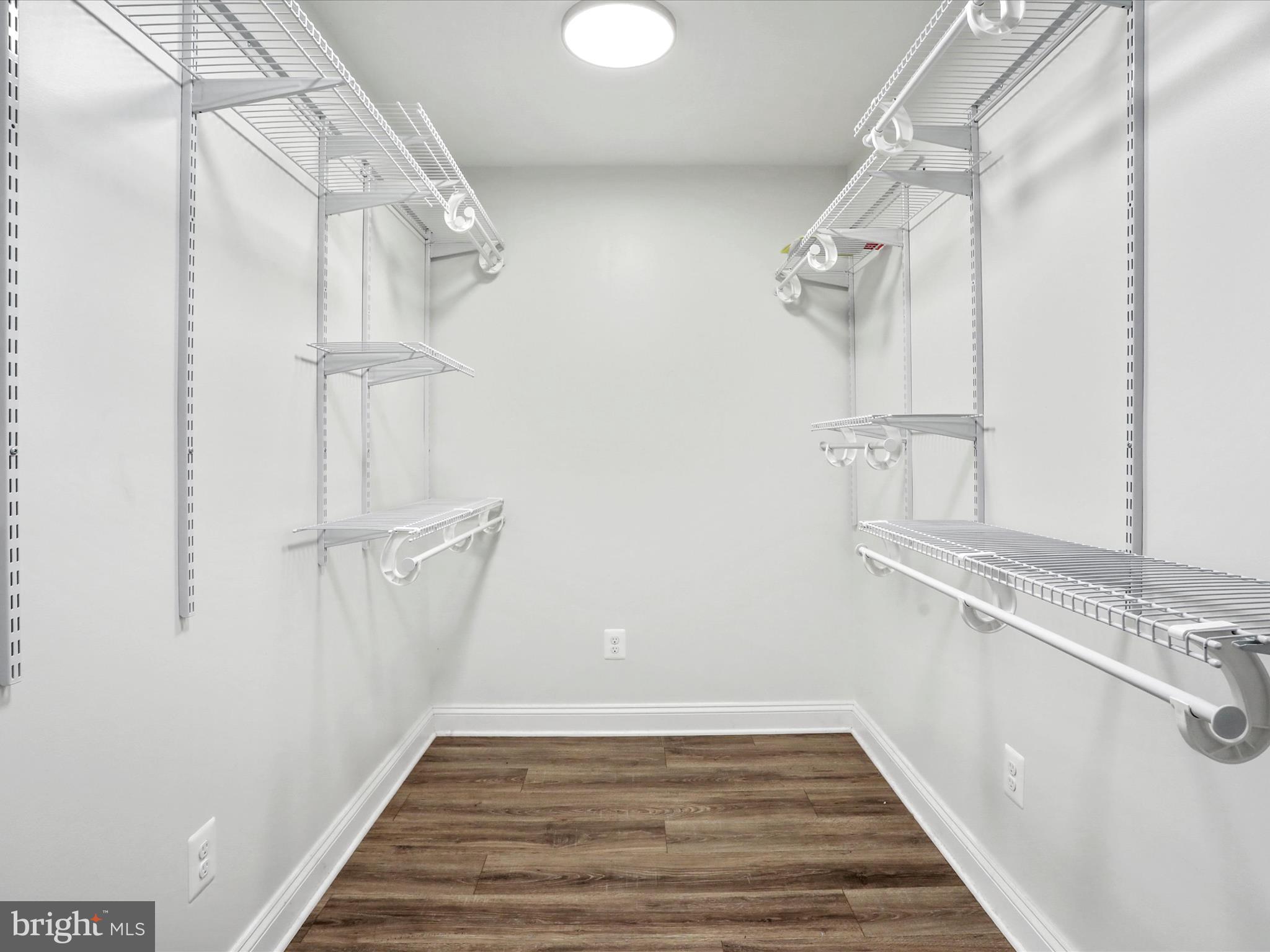 JACKSONS MEADOW - Residential