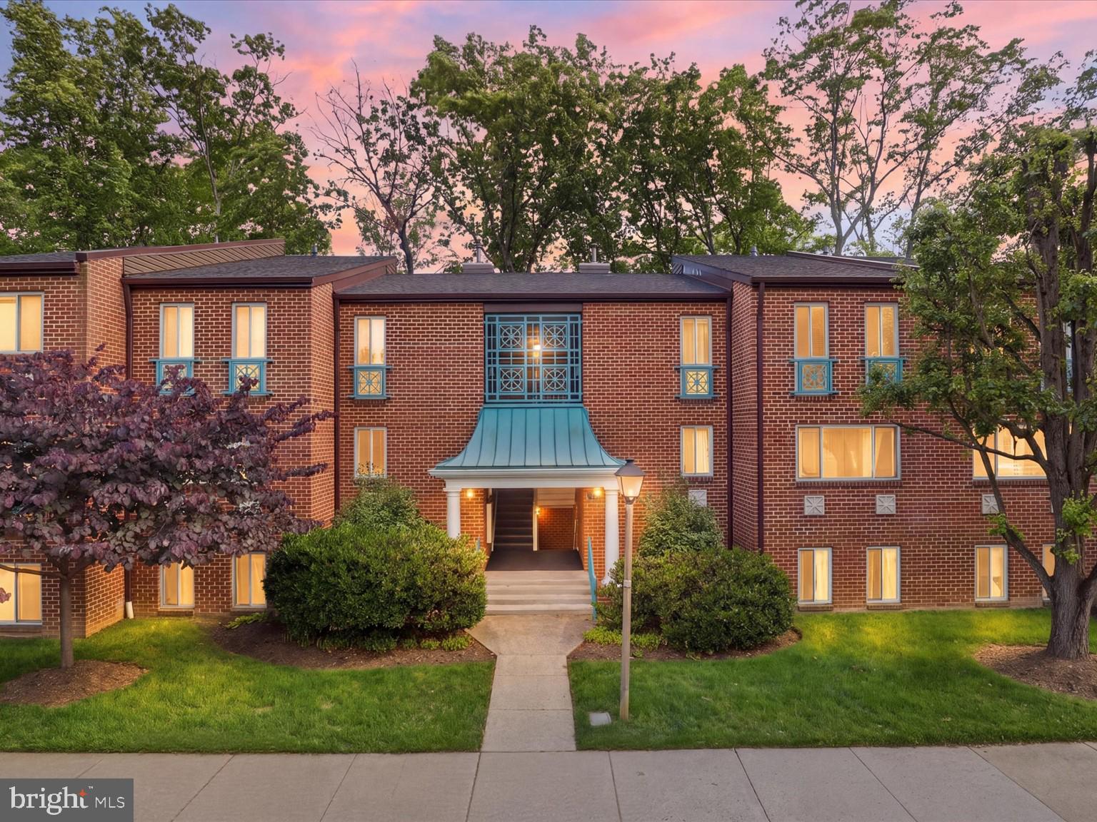 11809 BRETON COURT 2B