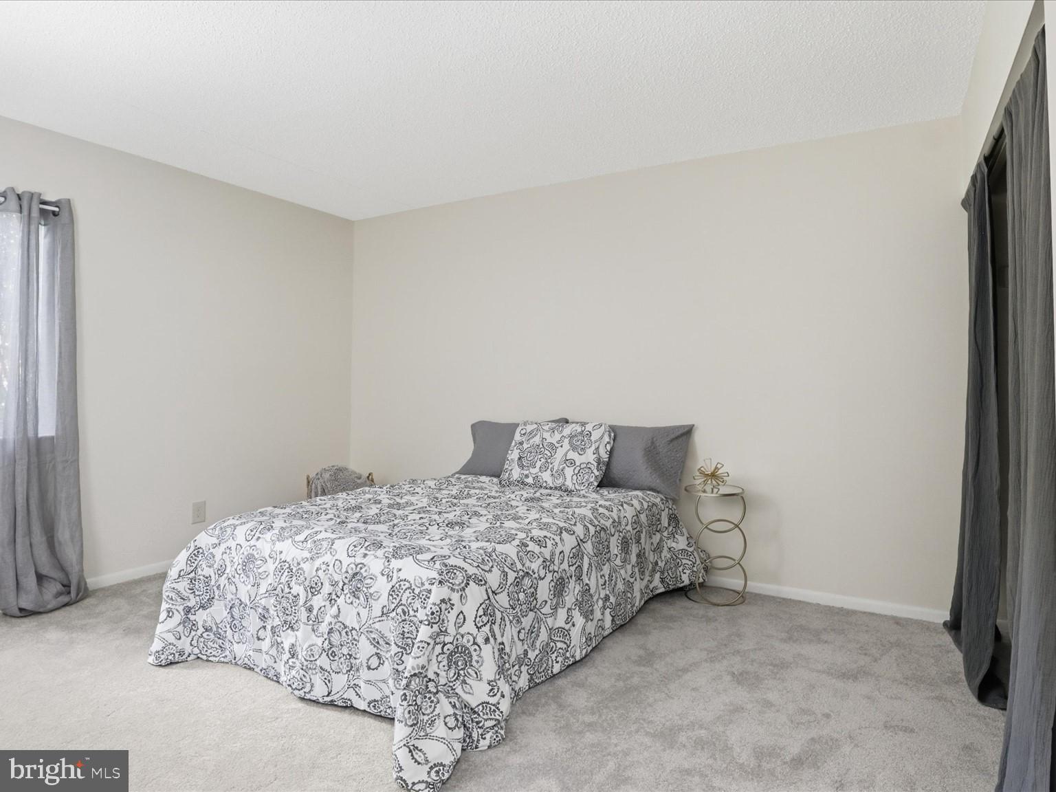 HUNTERS WOODS VILLAGE - Residential