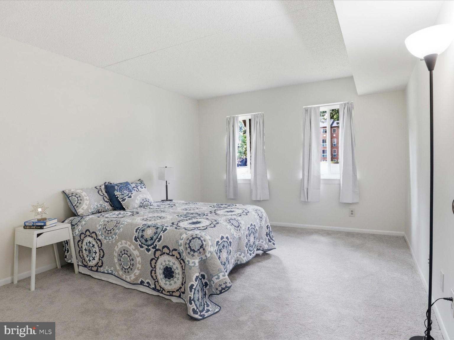HUNTERS WOODS VILLAGE - Residential
