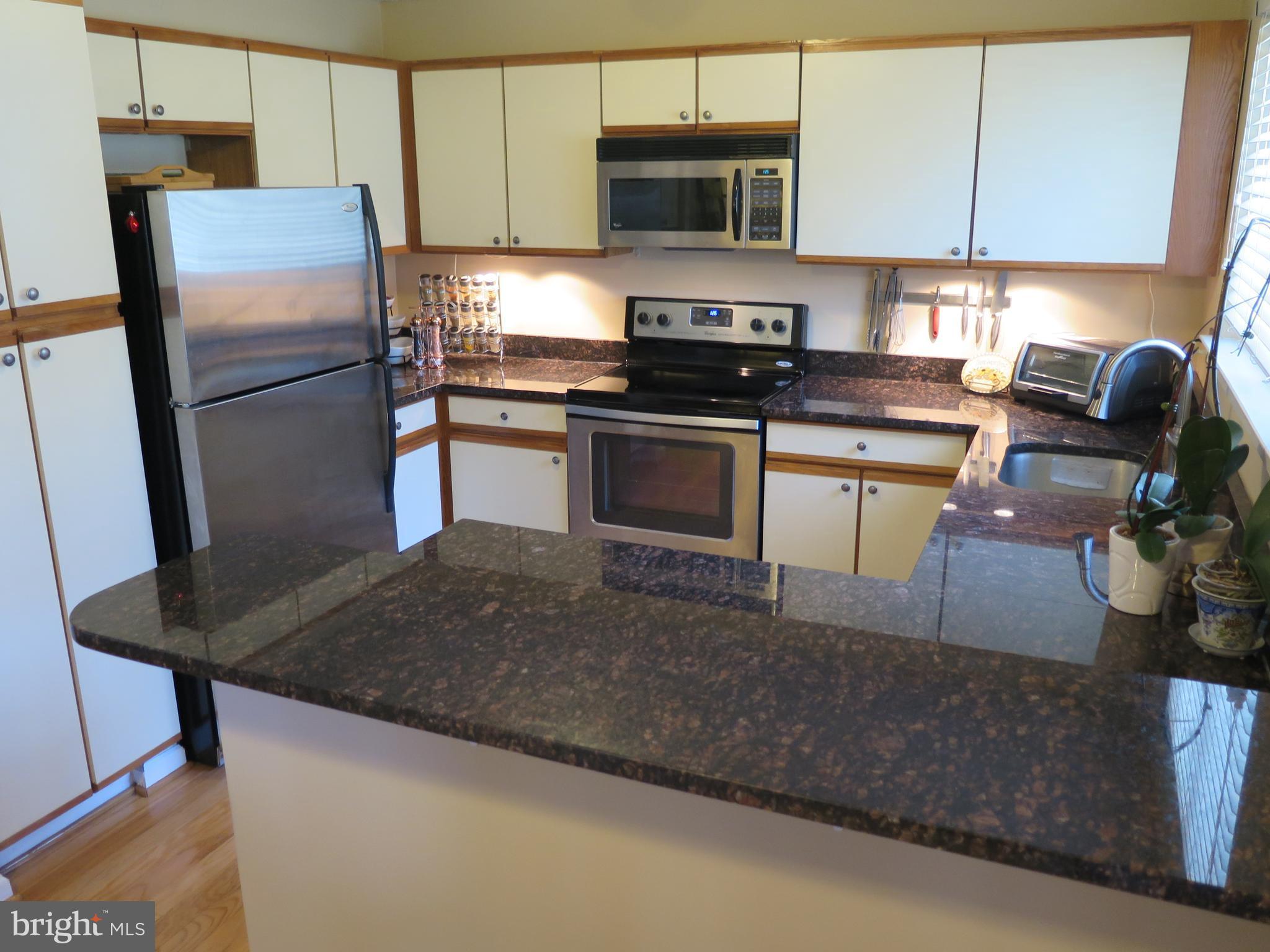 SUMMERRIDGE - Residential Lease