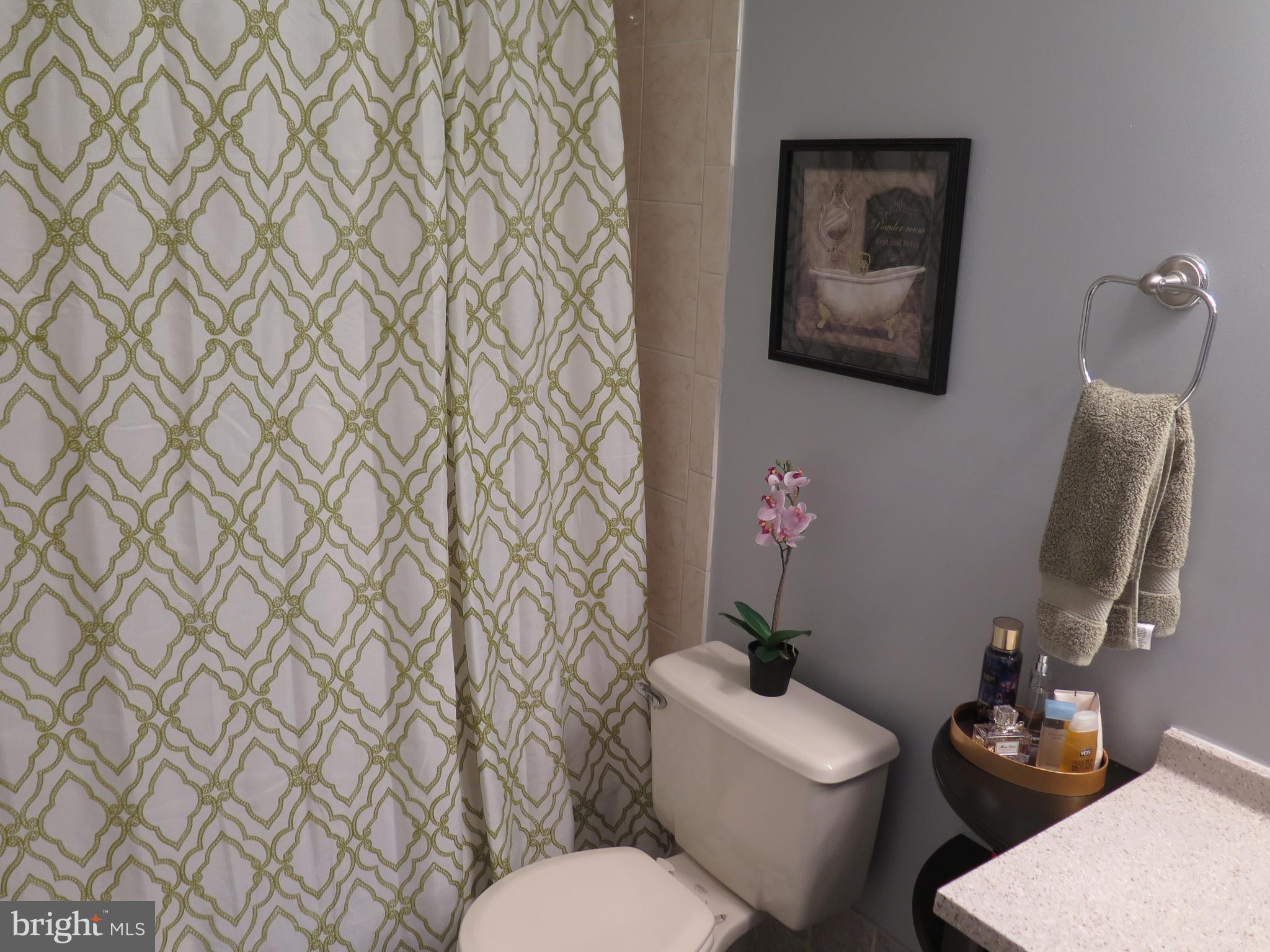 SUMMERRIDGE - Residential Lease