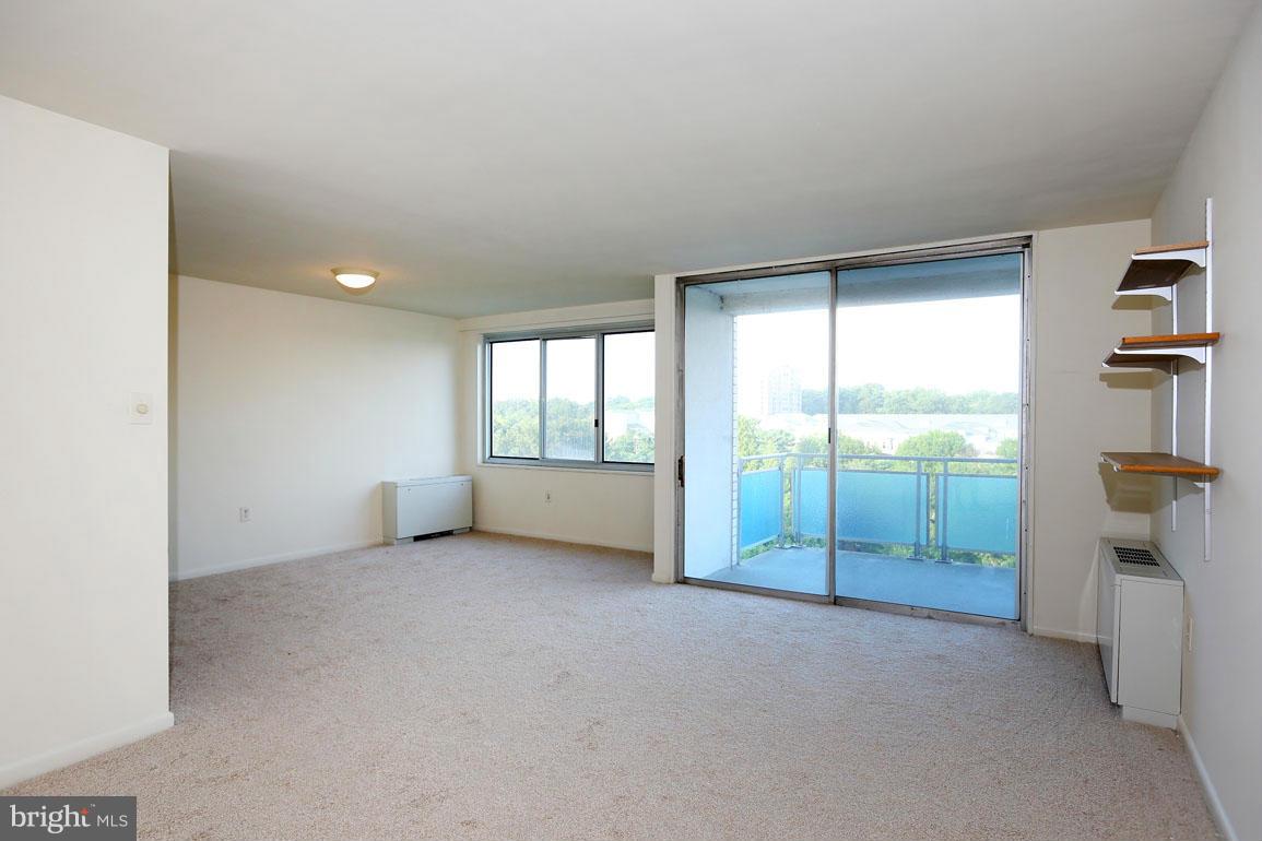 GROSVENOR PARK - Residential Lease