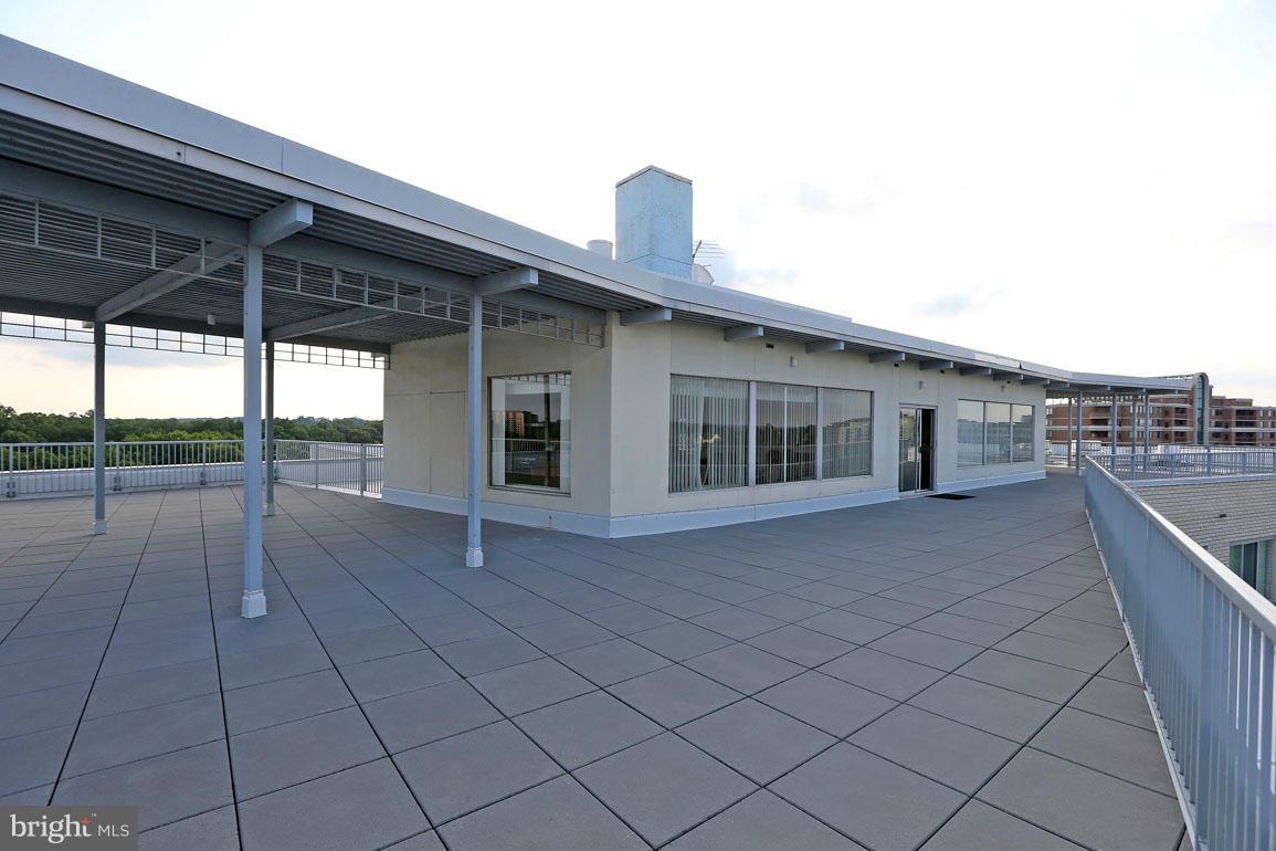 GROSVENOR PARK - Residential Lease