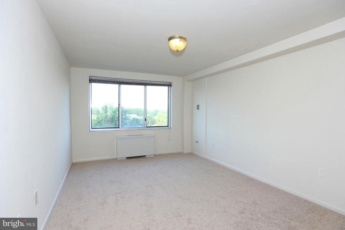 GROSVENOR PARK - Residential Lease