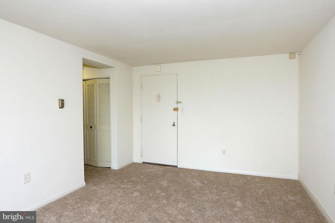 GROSVENOR PARK - Residential Lease