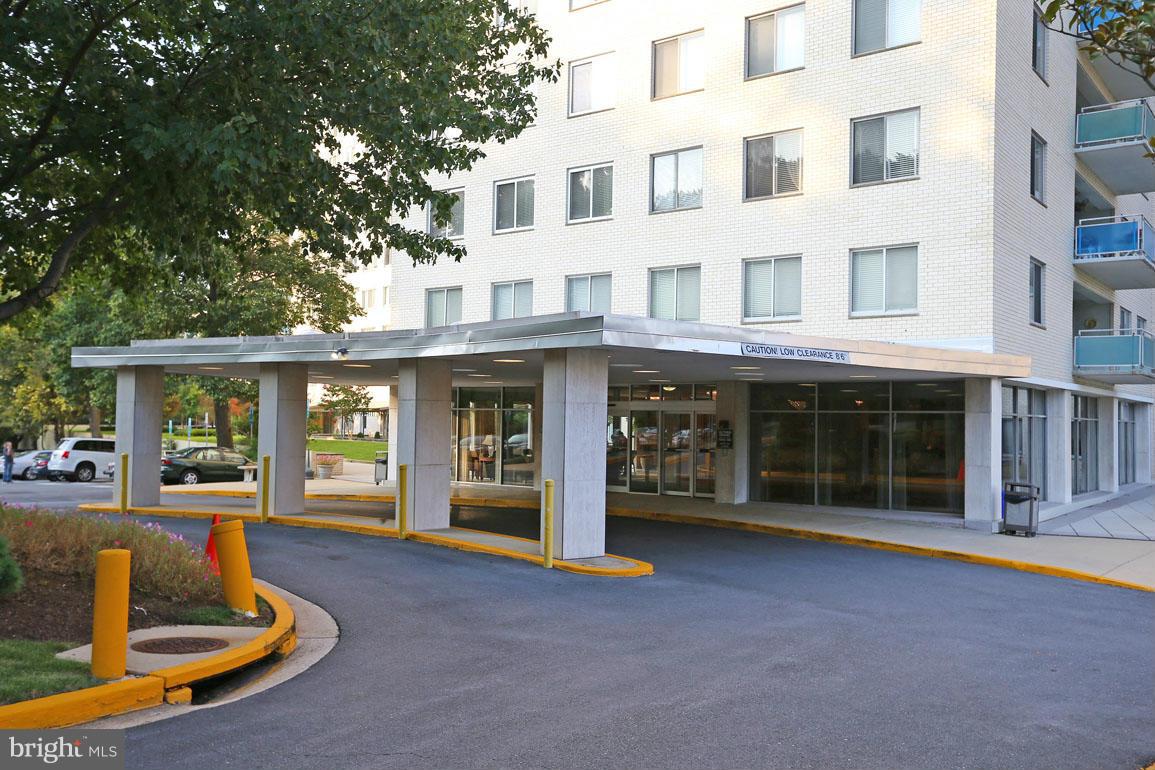 GROSVENOR PARK - Residential Lease