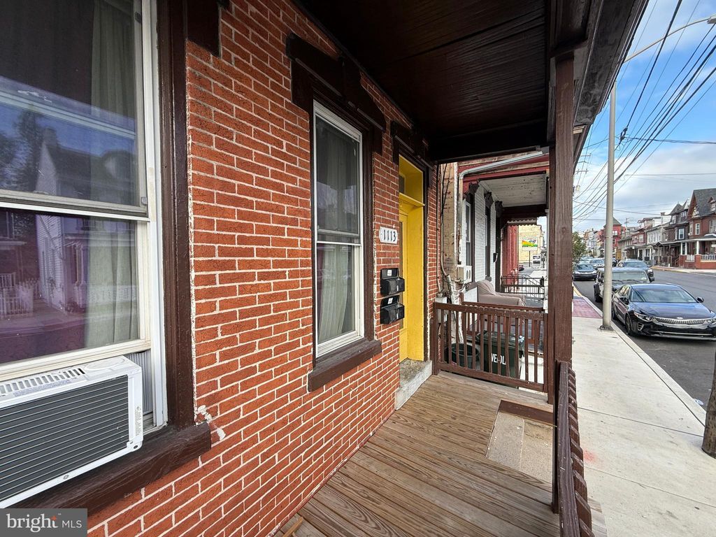 Photo of 1113 Cumberland Street, LEBANON, PA 17042 (MLS # PALN2022862)