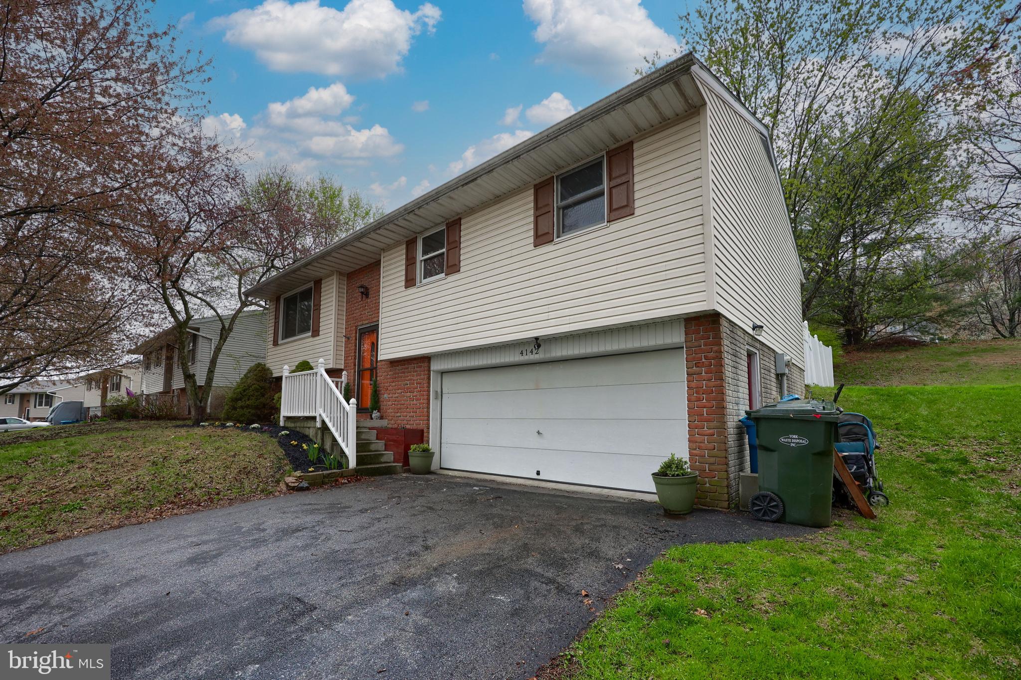 BRIDGE VALLEY - Residential