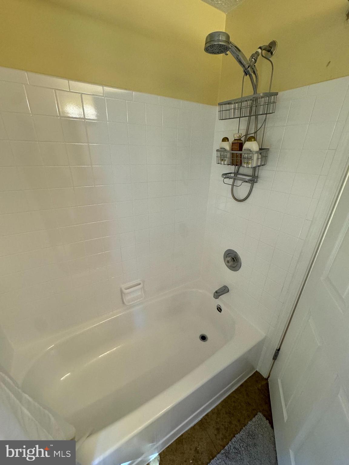 BROADVIEW - Residential