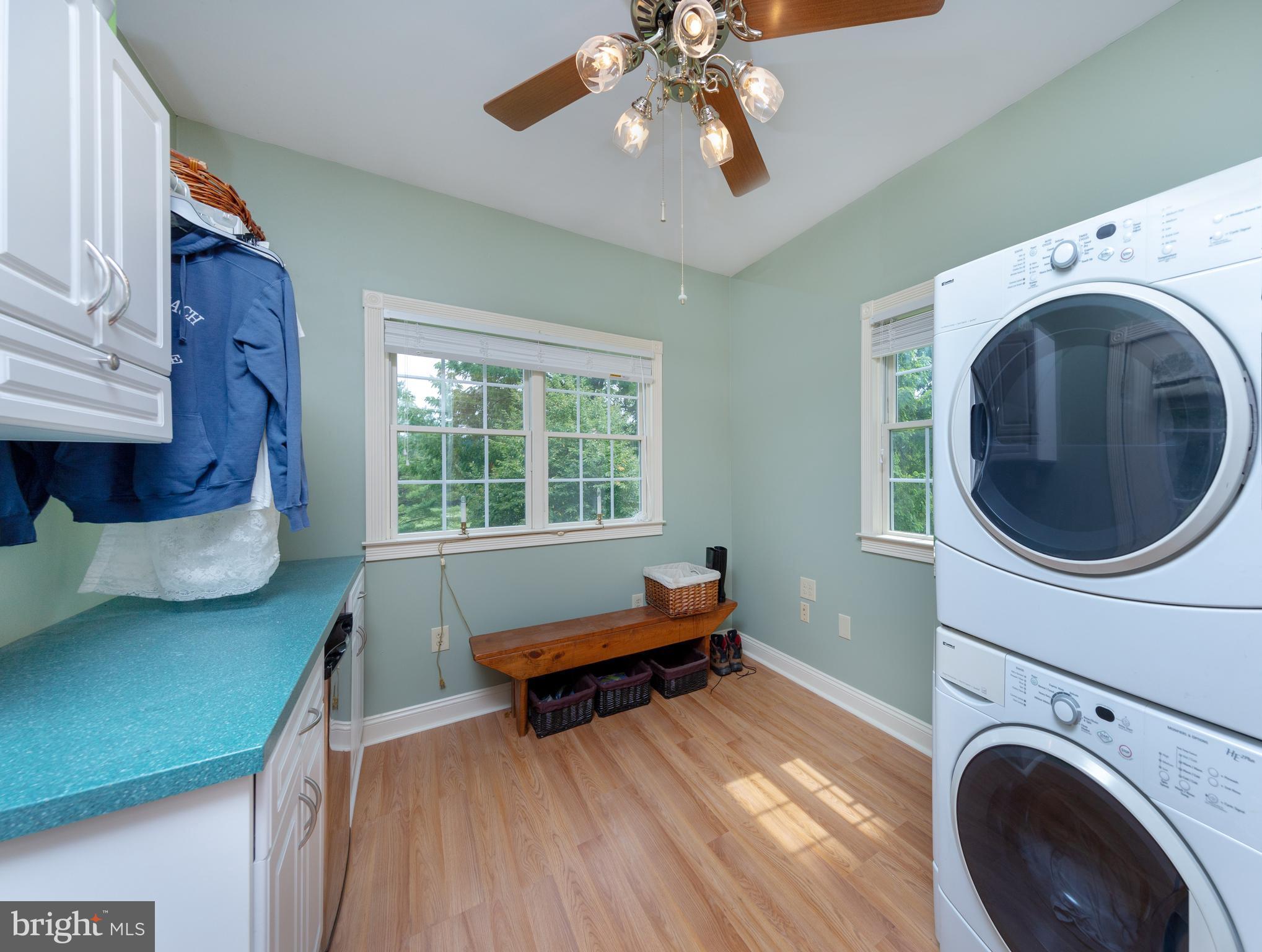 OAKMONT GREEN - Residential